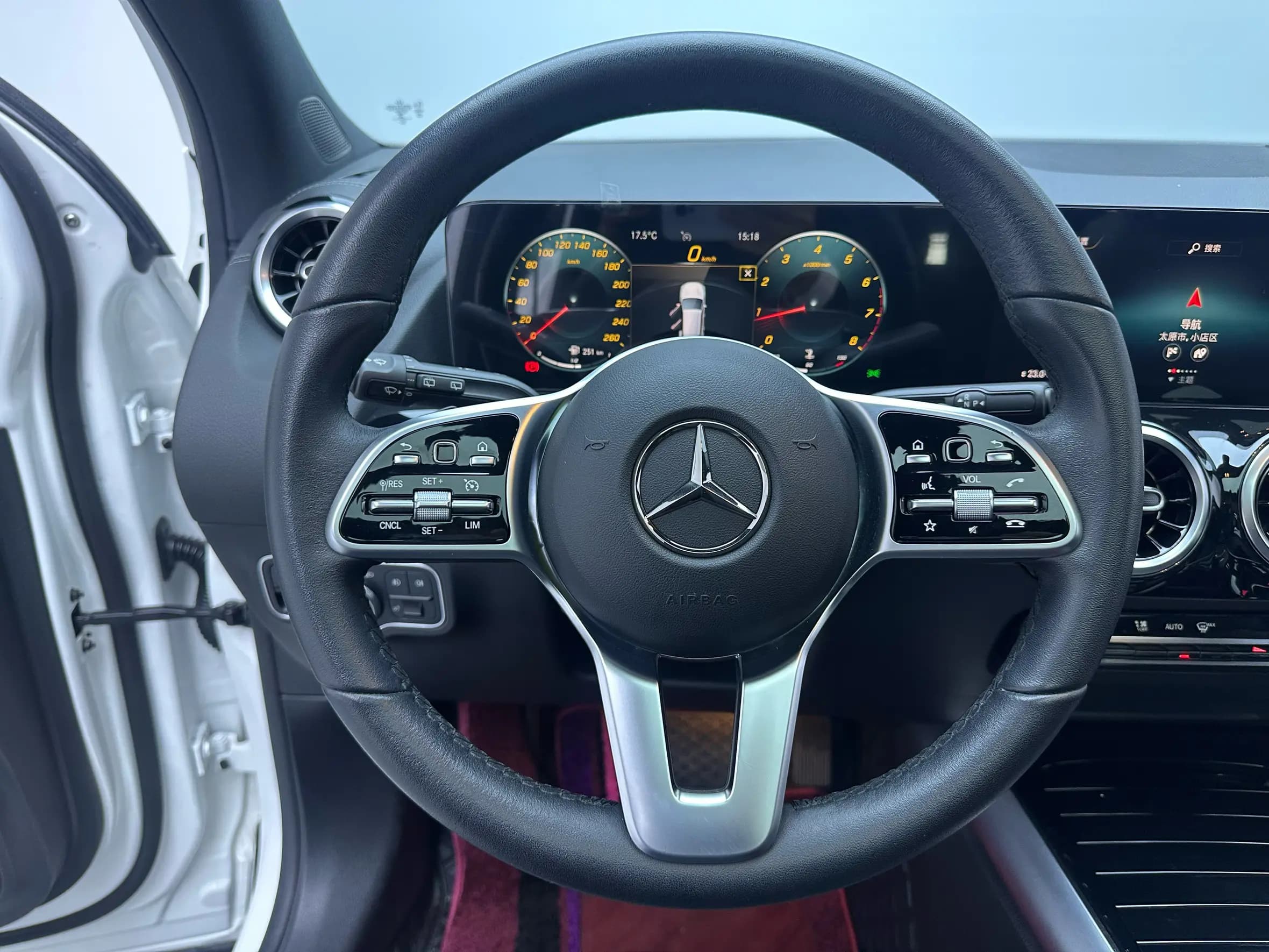 Mercedes-Benz GLA 2022 г. 37970 км. — фото 14