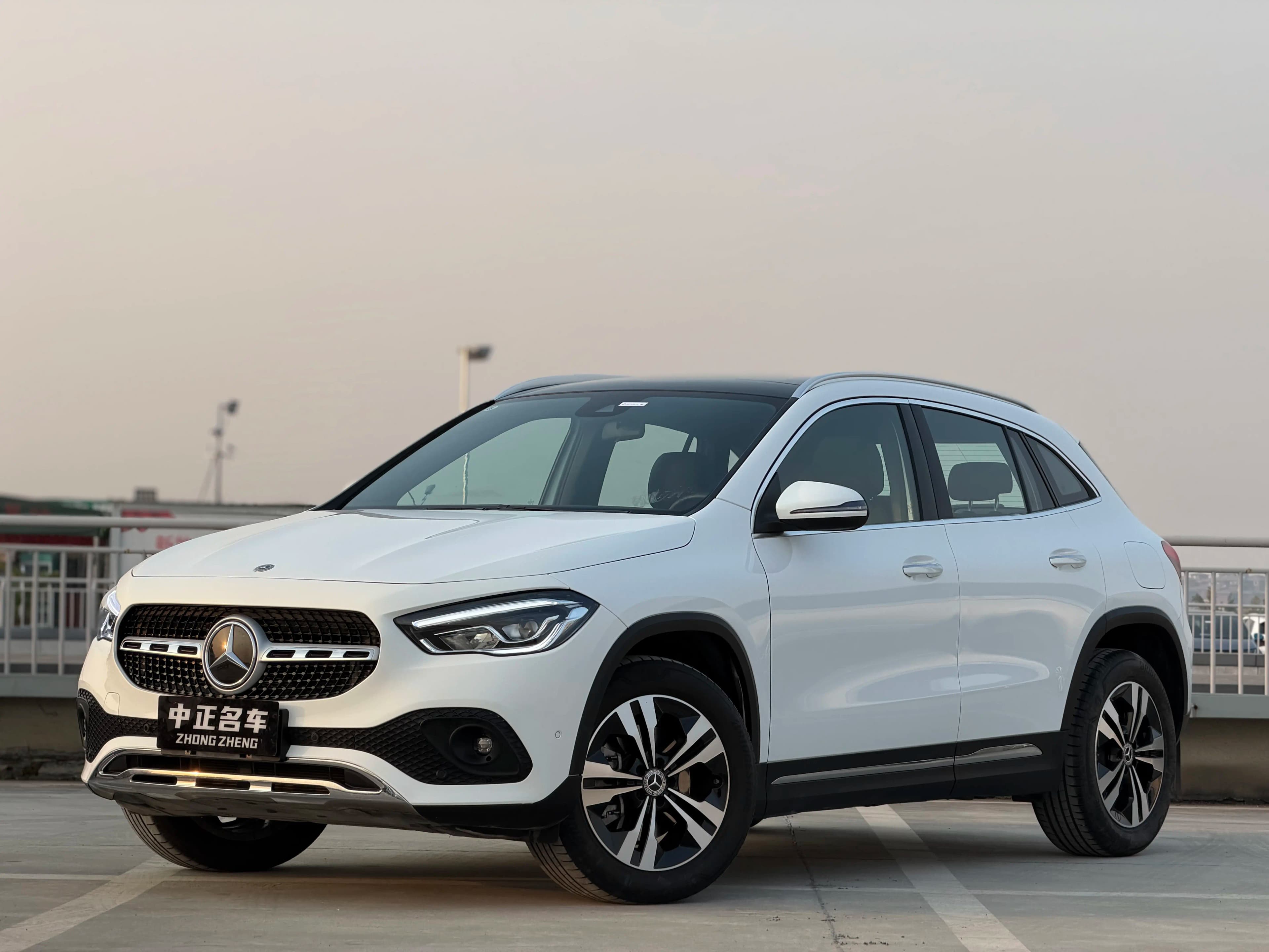 Mercedes-Benz GLA 2023 г. 30072 км.