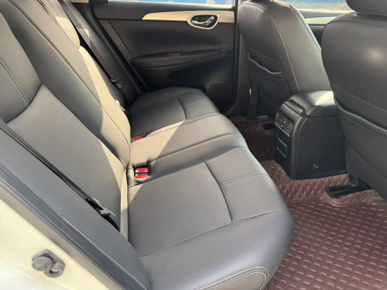 Nissan Sylphy 2021 г. 53124 км. — фото 15