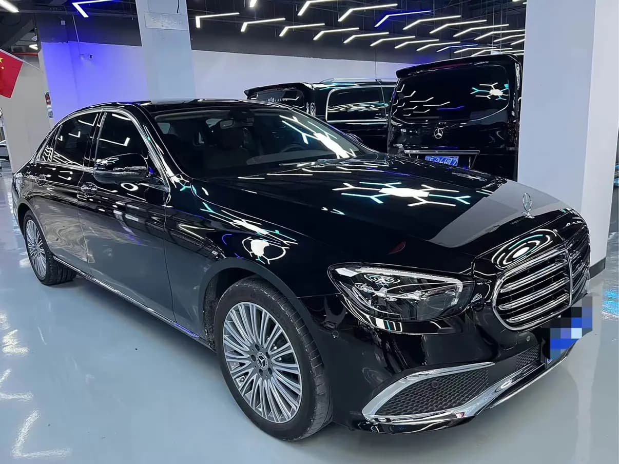 Mercedes-Benz E-Class 2022 г. 36954 км. — фото 6