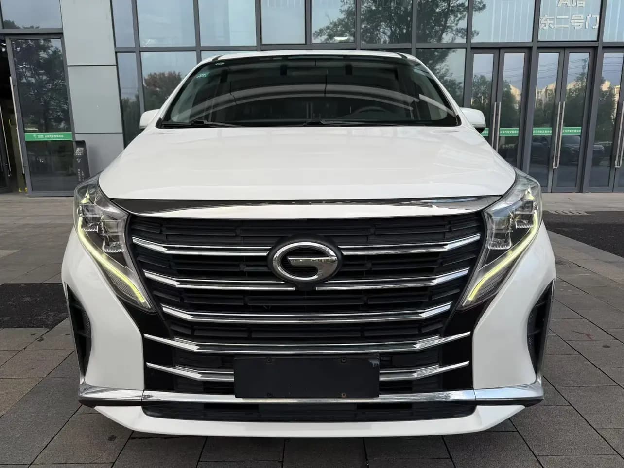 GAC Trumpchi M8 2022 г. 51123 км. — фото 2
