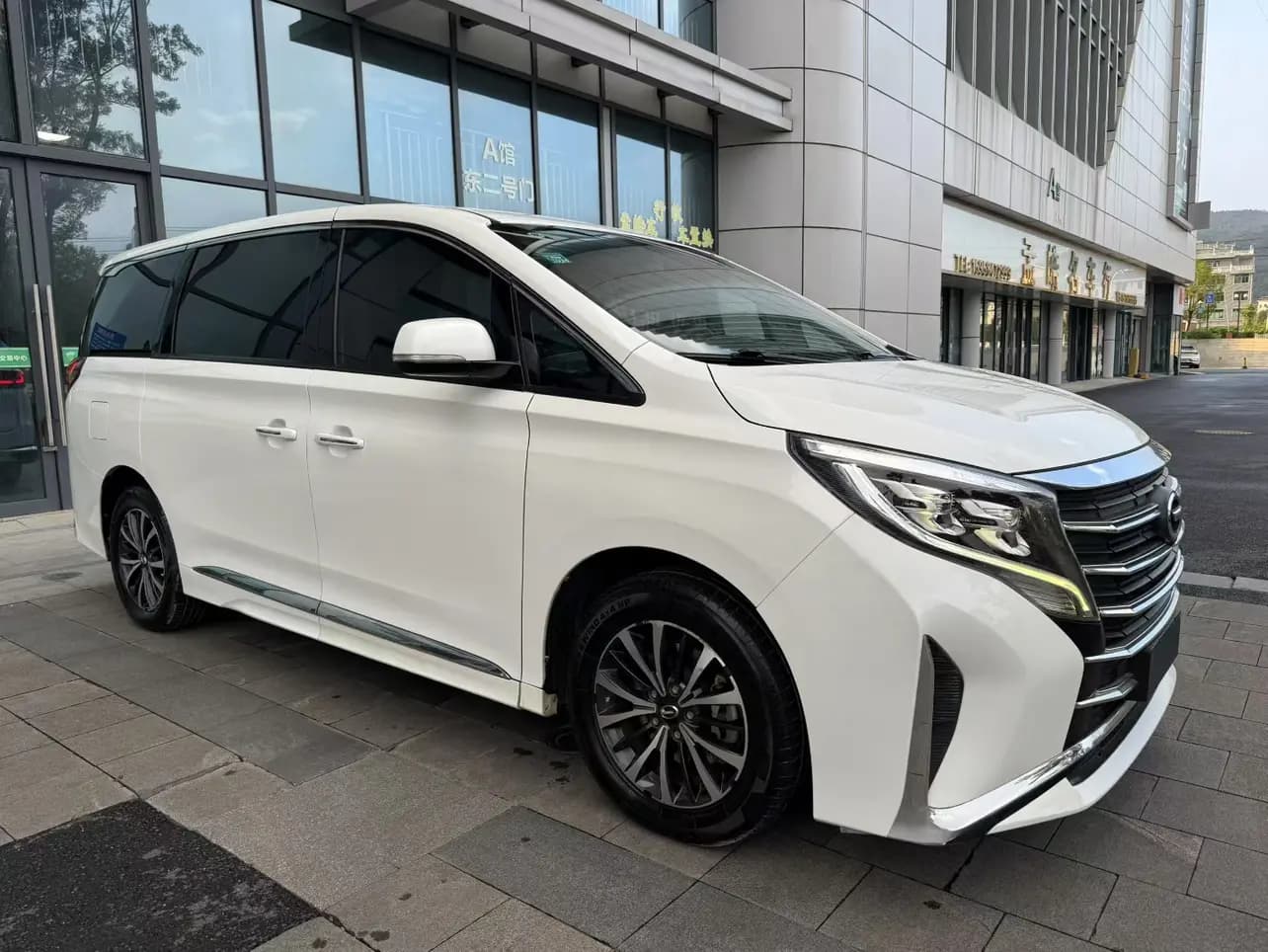 GAC Trumpchi M8 2022 г. 51123 км. — фото 3