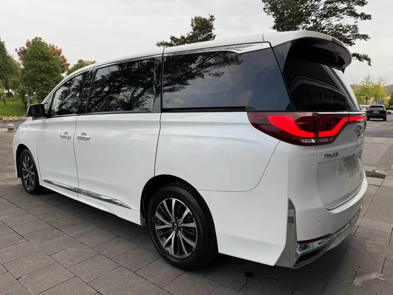 GAC Trumpchi M8 2022 г. 51123 км. — фото 4