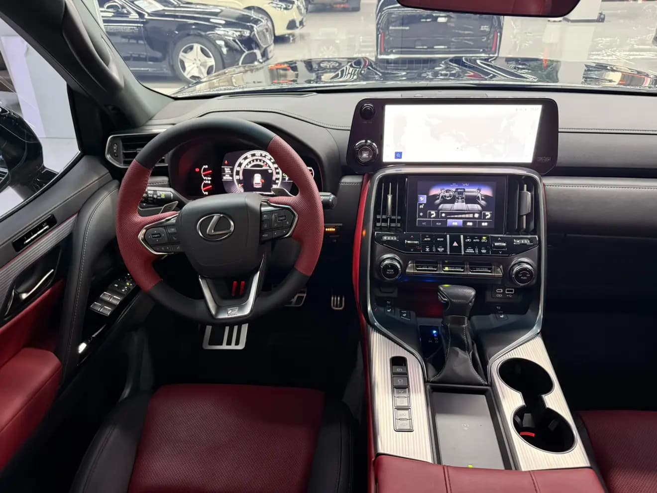 Lexus LX 2024 г. 32085 км. — фото 17