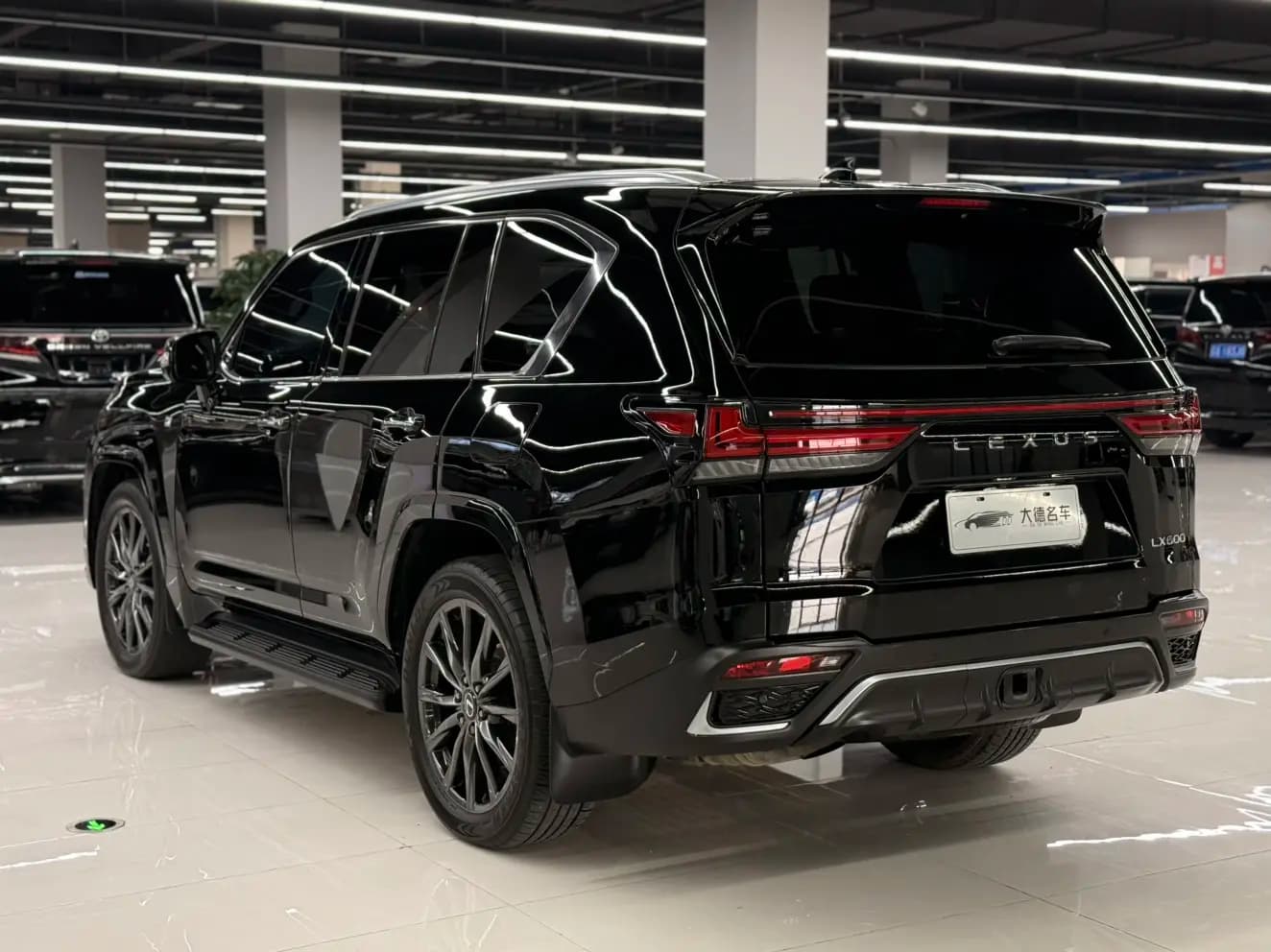 Lexus LX 2024 г. 32085 км. — фото 4