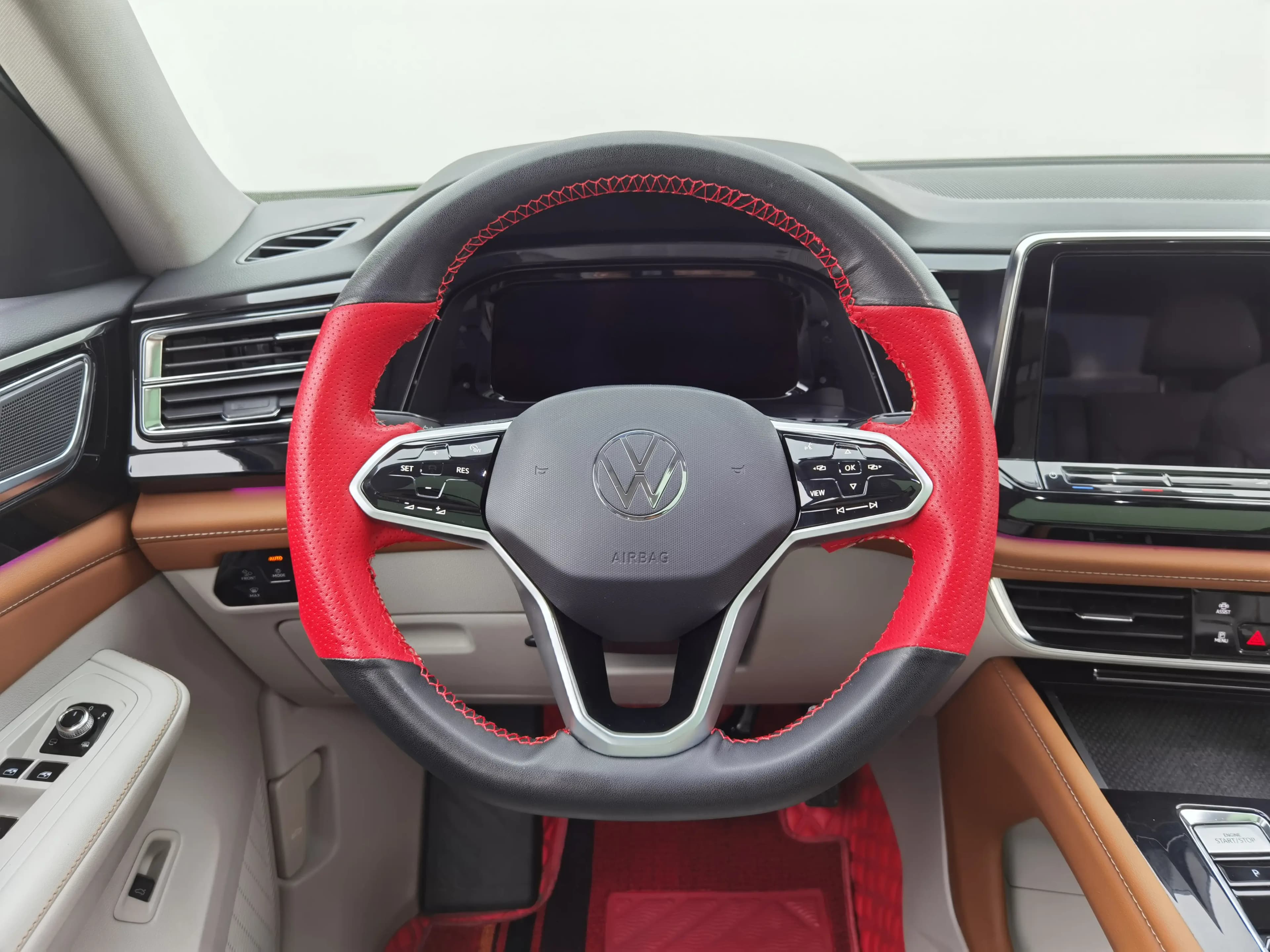 Volkswagen Teramont 2021 г. 84052 км. — фото 12