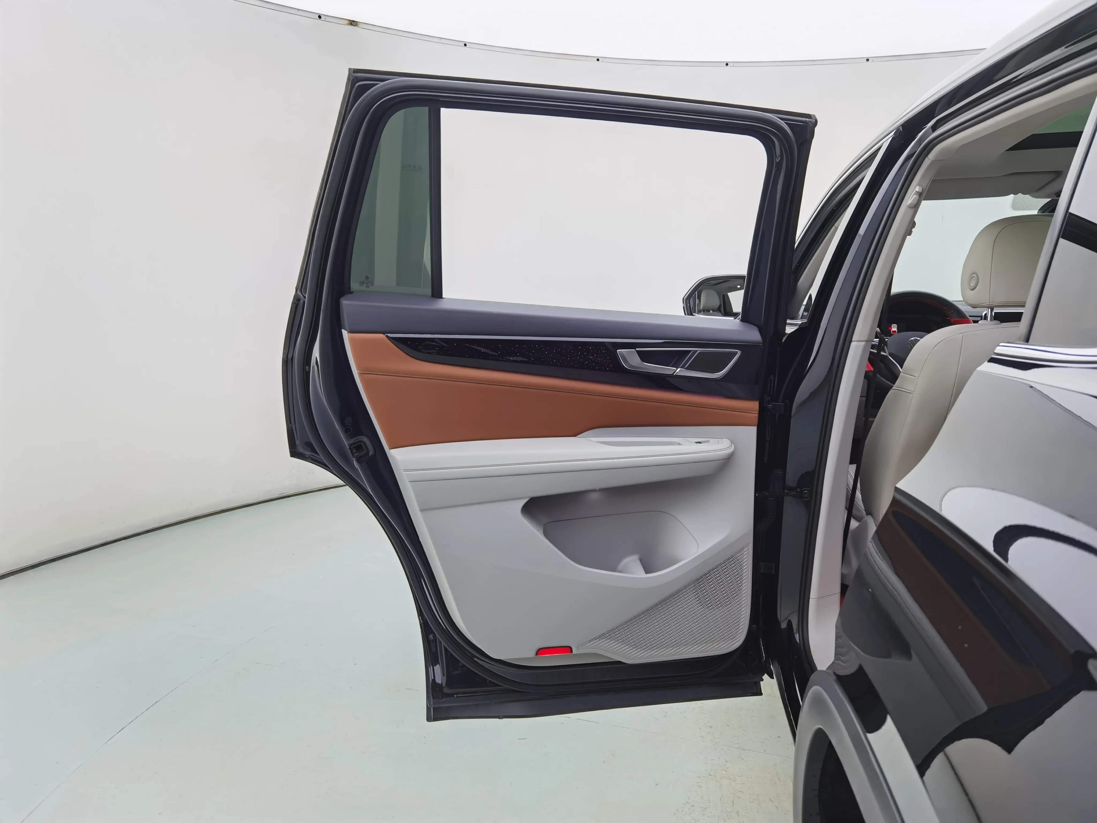 Volkswagen Teramont 2021 г. 84052 км. — фото 20