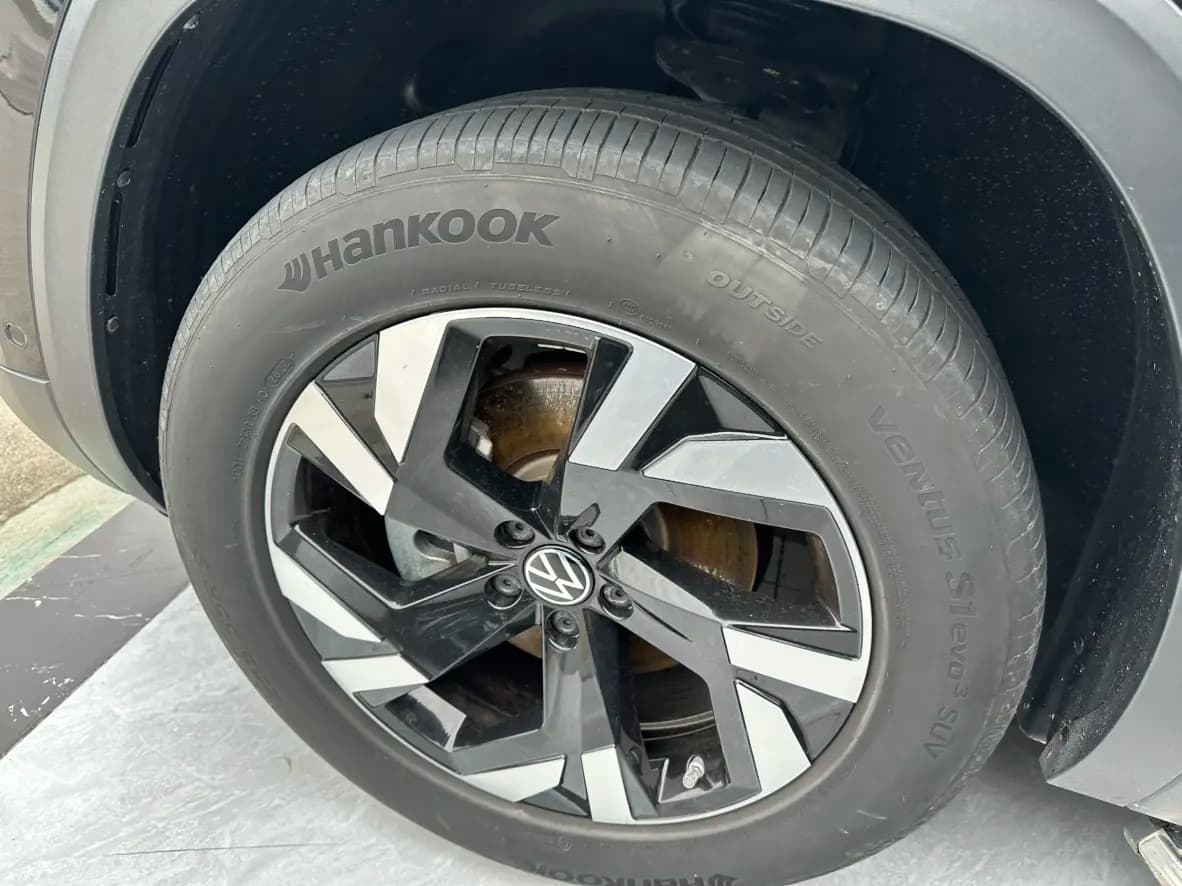 Volkswagen Teramont 2023 г. 32055 км. — фото 7