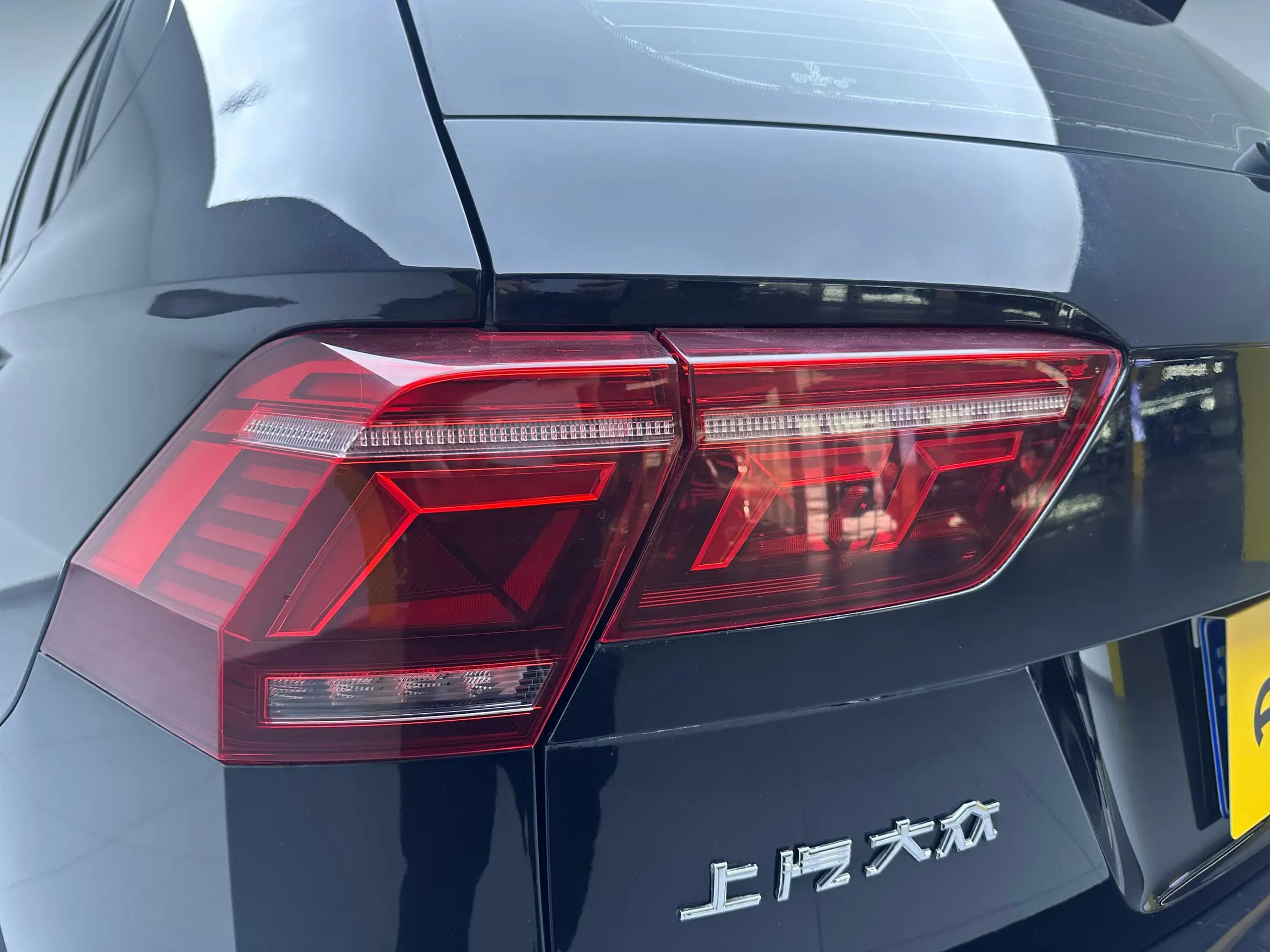 Volkswagen Tiguan L 2022 г. 58439 км. — фото 11