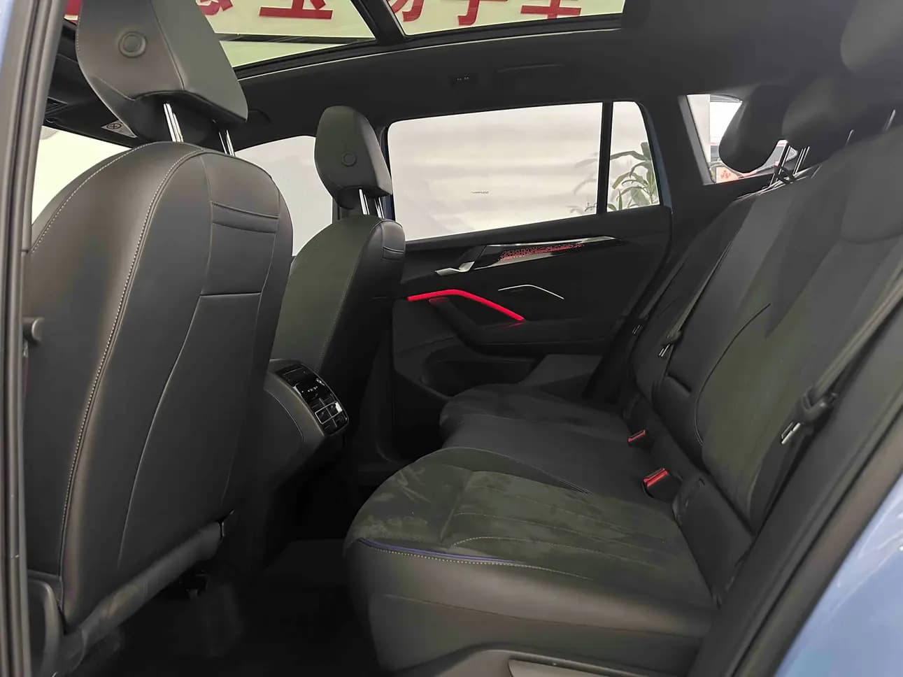 Volkswagen Tiguan L 2024 г. 6047 км. — фото 12