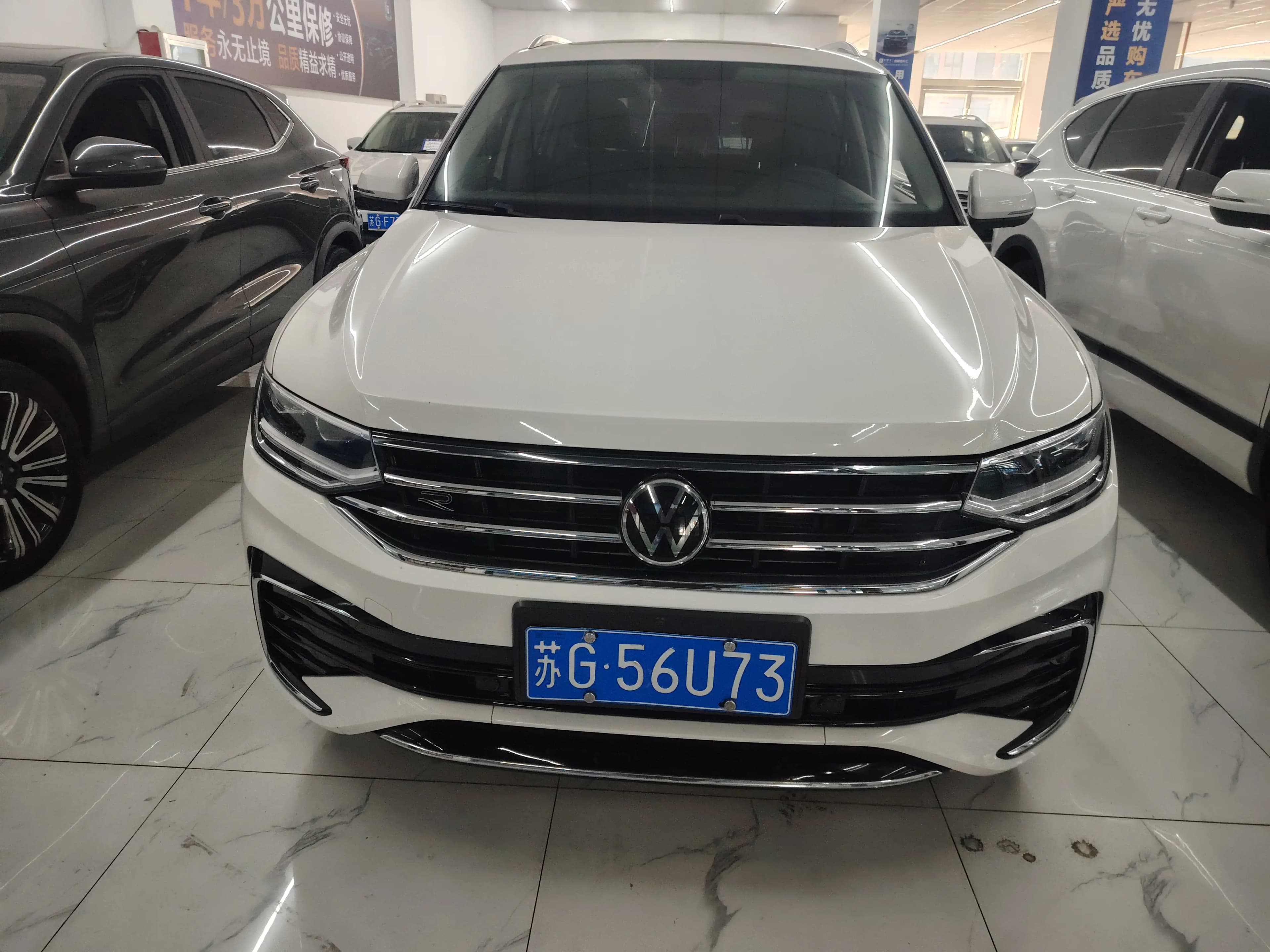 Volkswagen Tiguan L 2022 г. 91048 км. — фото 2