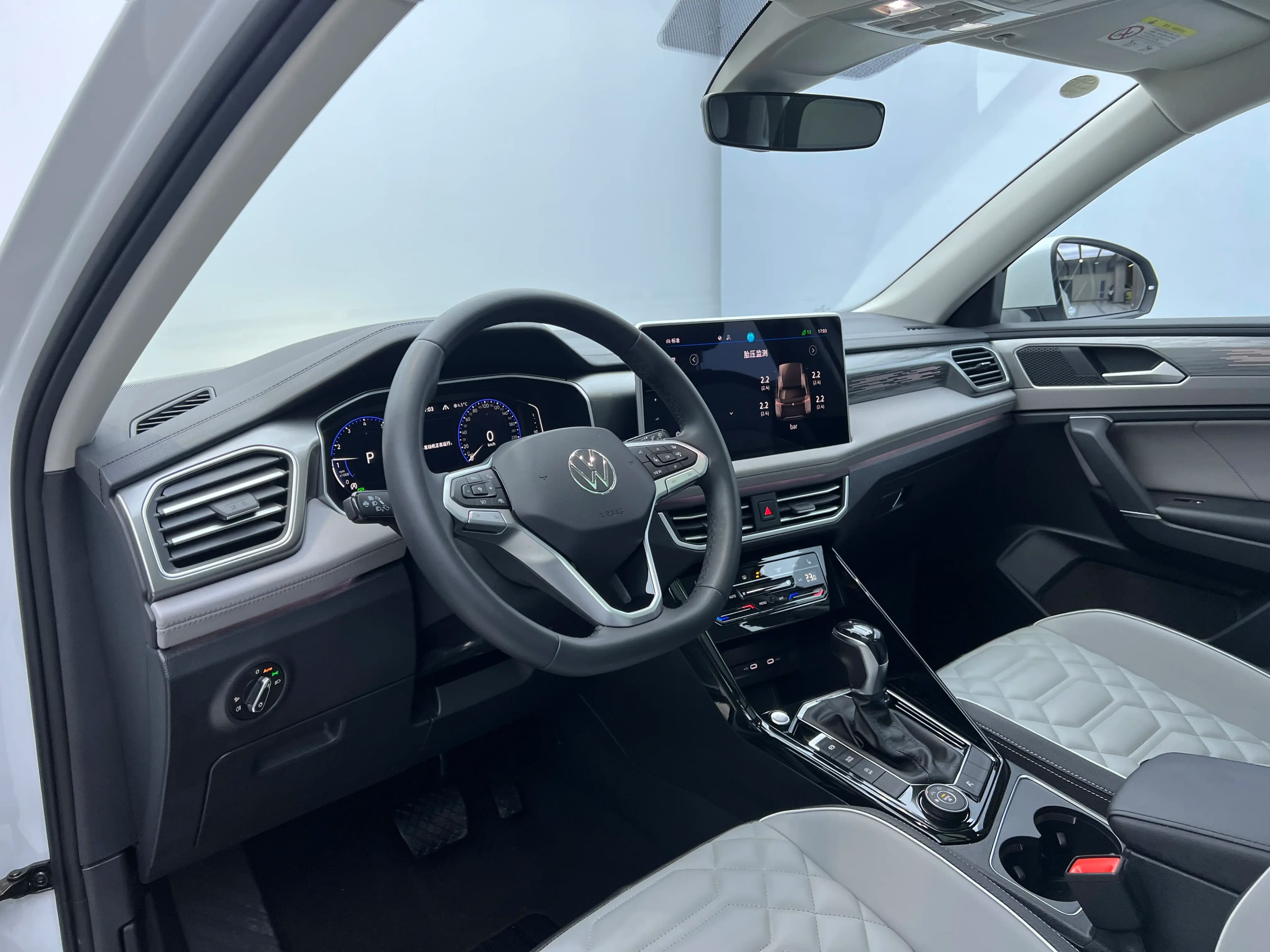 Volkswagen Tayron 2023 г. 3800 км. — фото 13