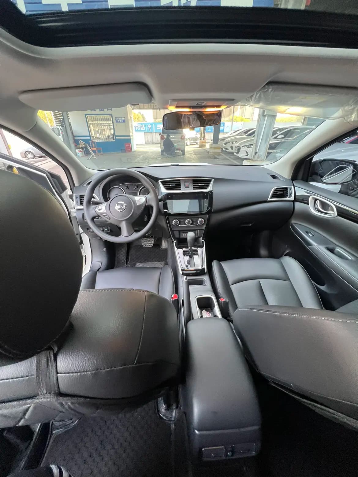 Nissan Sylphy 2025 г. 9128 км. — фото 8