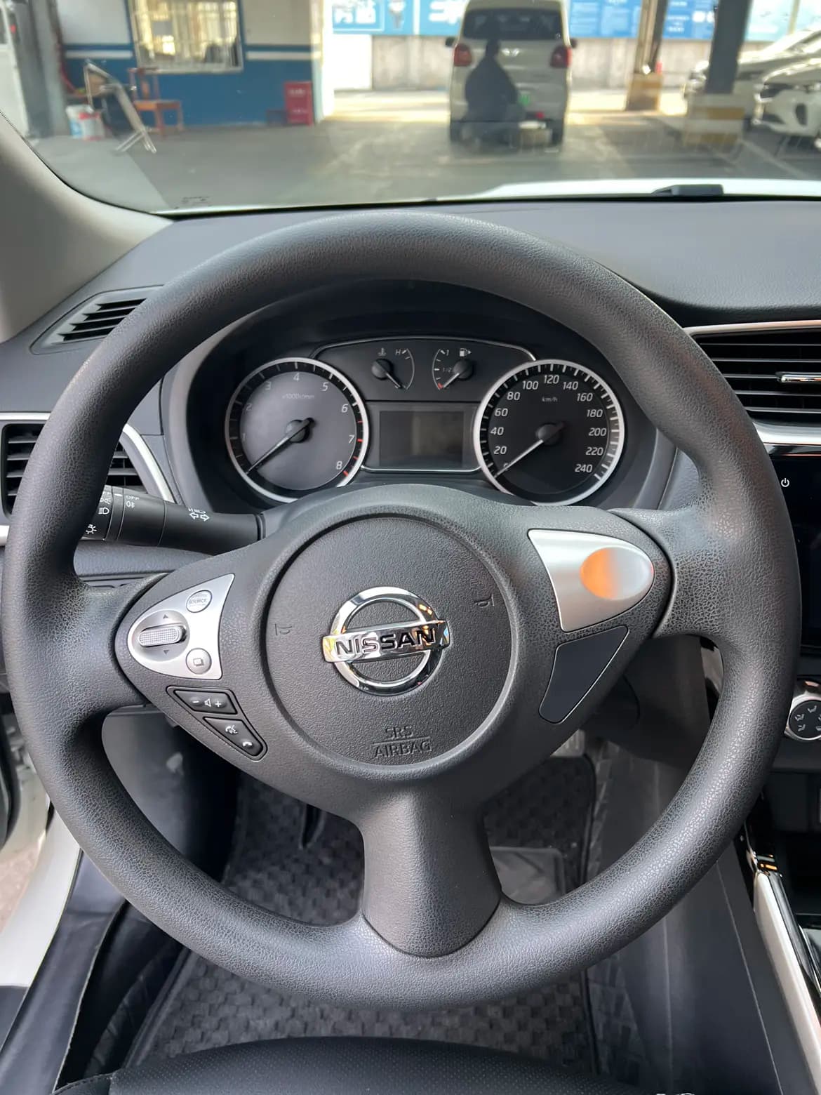 Nissan Sylphy 2025 г. 9128 км. — фото 10