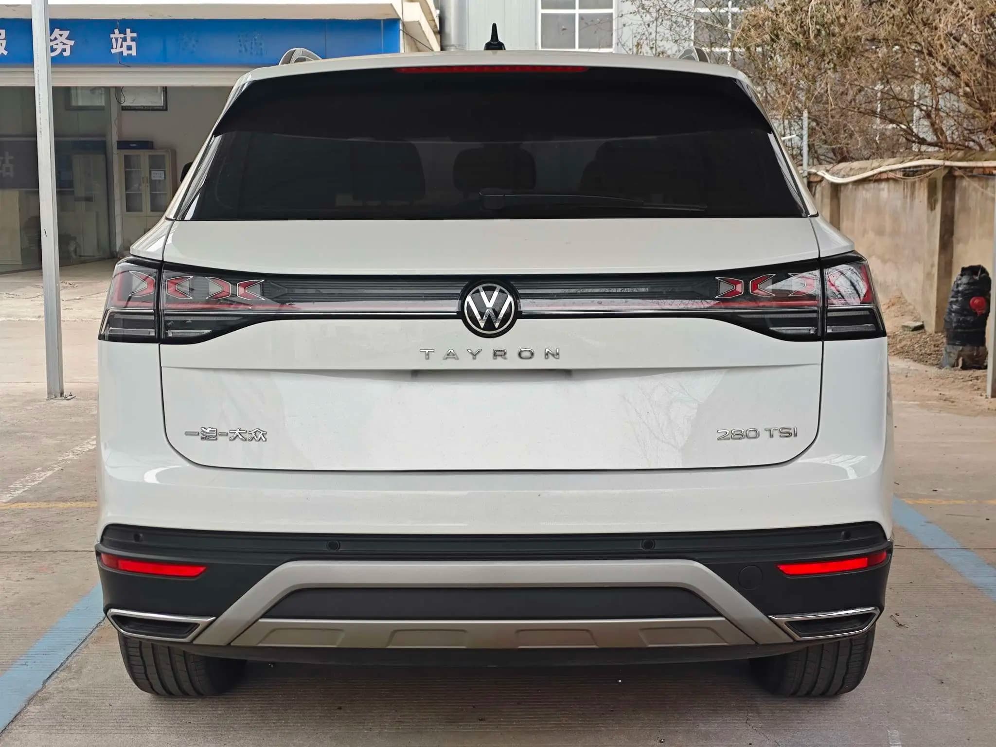 Volkswagen Tayron 2023 г. 27113 км. — фото 3