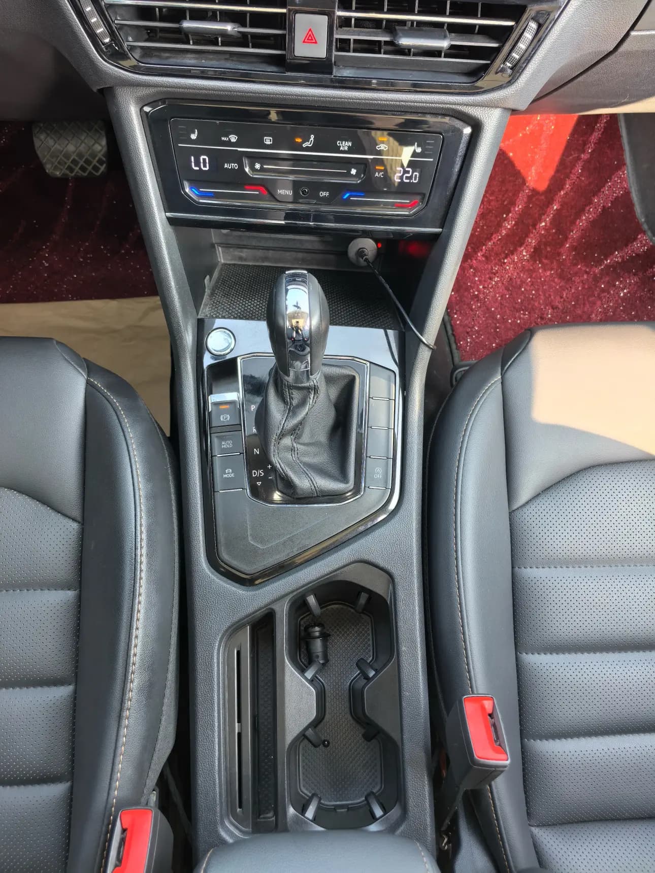 Volkswagen Tharu 2022 г. 52130 км. — фото 12