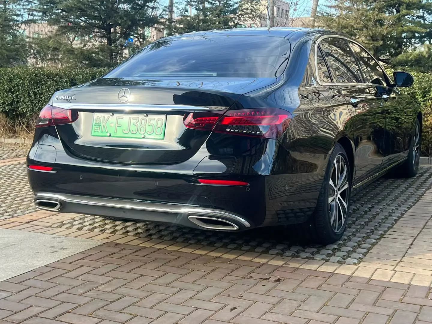 Mercedes-Benz E-Class PHEV 2023 г. 31071 км. — фото 4