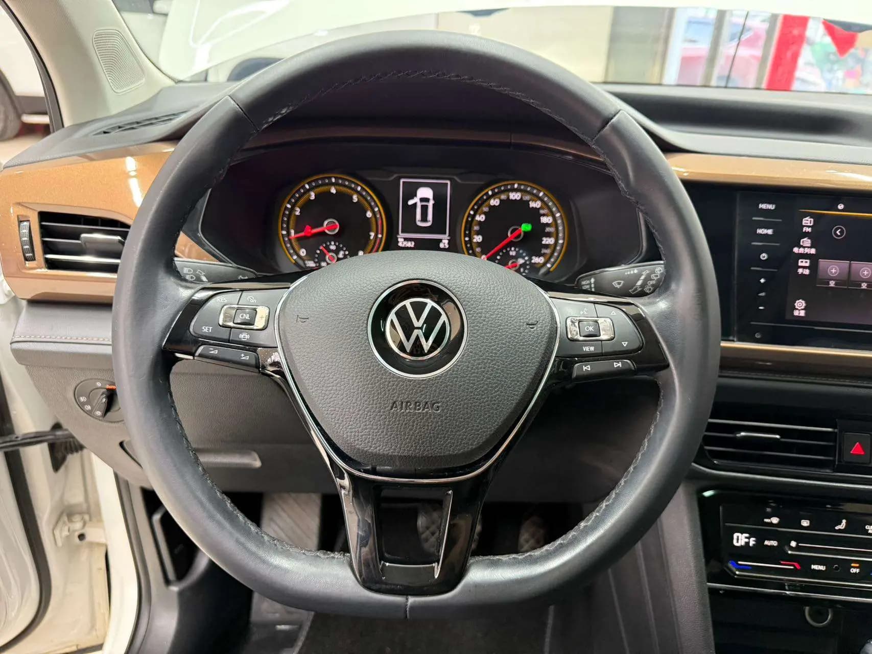 Volkswagen Tharu 2021 г. 42133 км. — фото 15