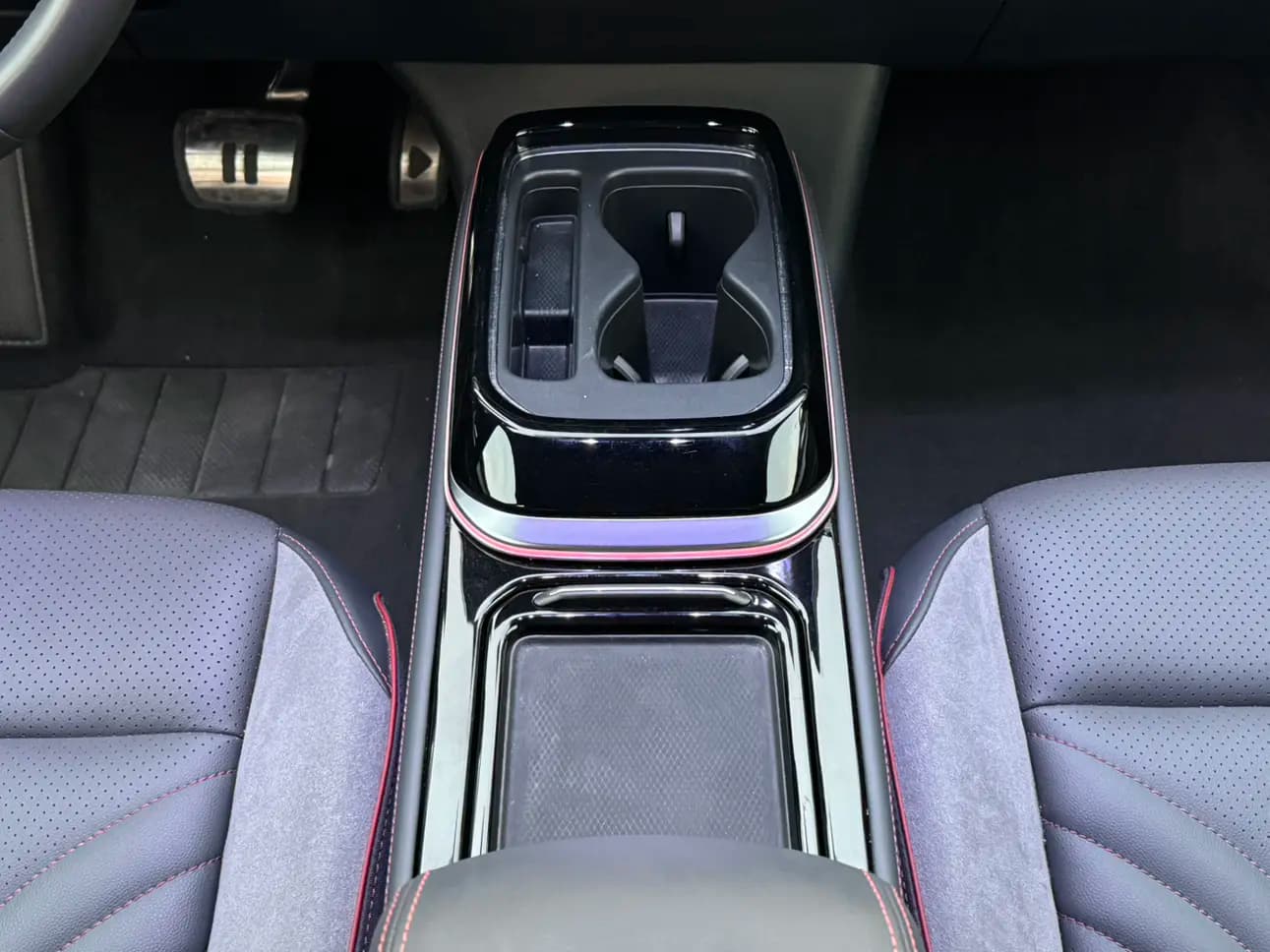 Volkswagen ID.4 CROZZ 2024 г. 23071 км. — фото 7