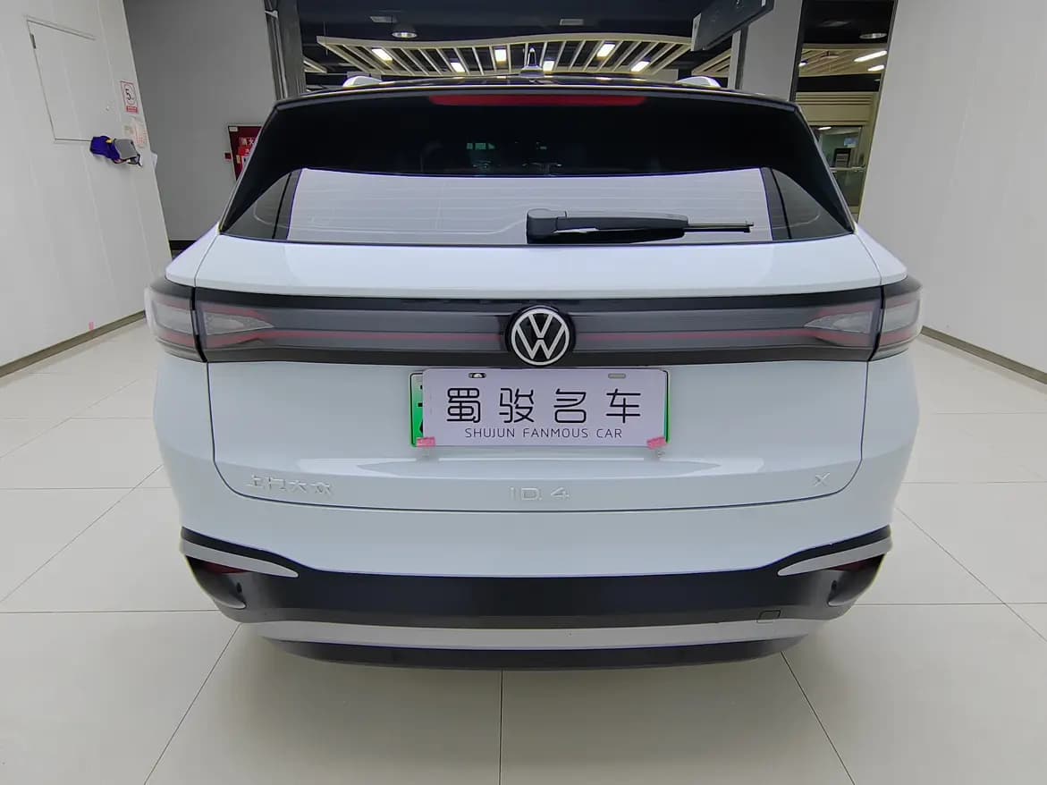 Volkswagen ID.4X 2023 г. 44490 км. — фото 2