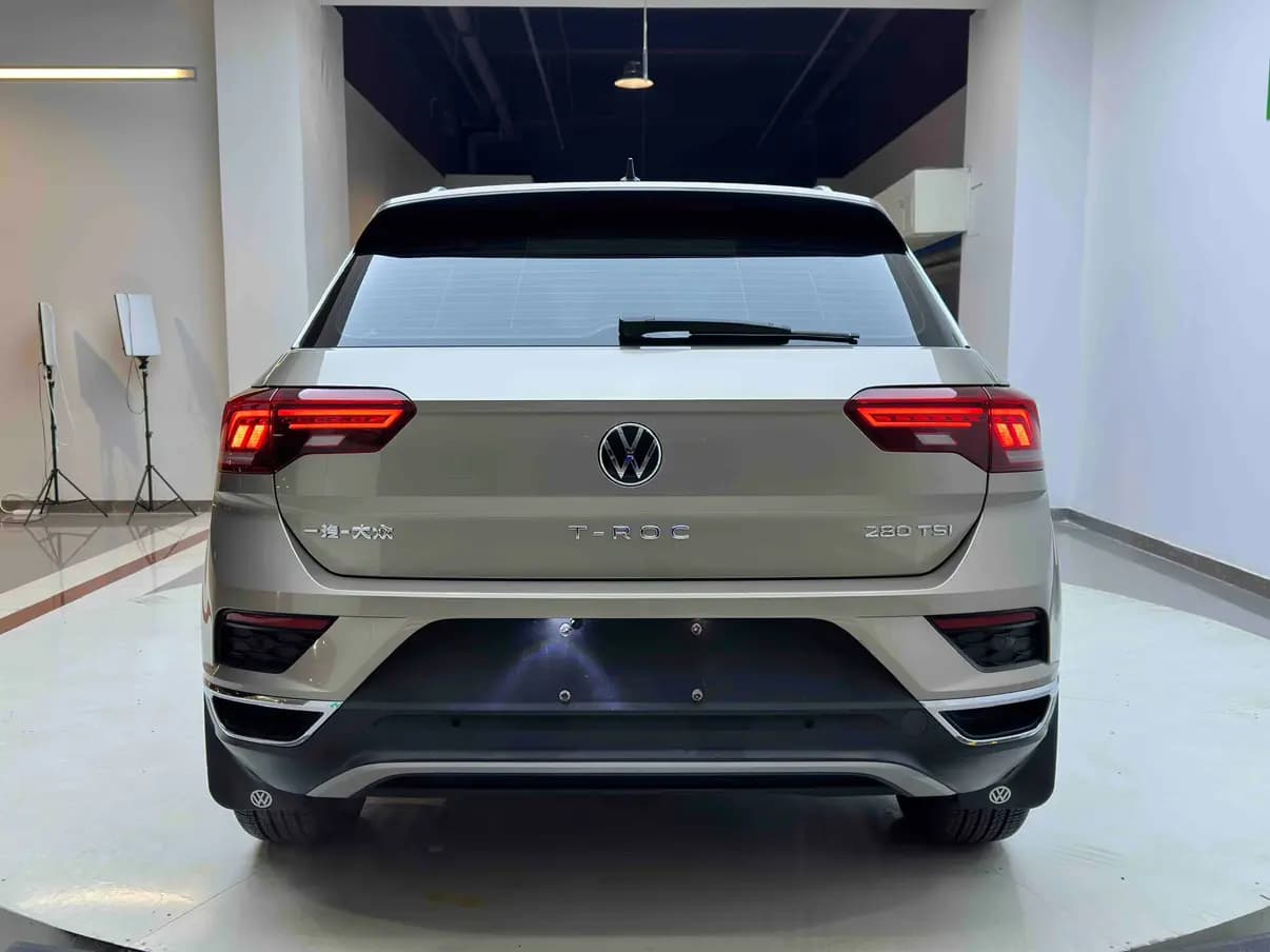 Volkswagen T-Roc 2023 г. 6201 км. — фото 6
