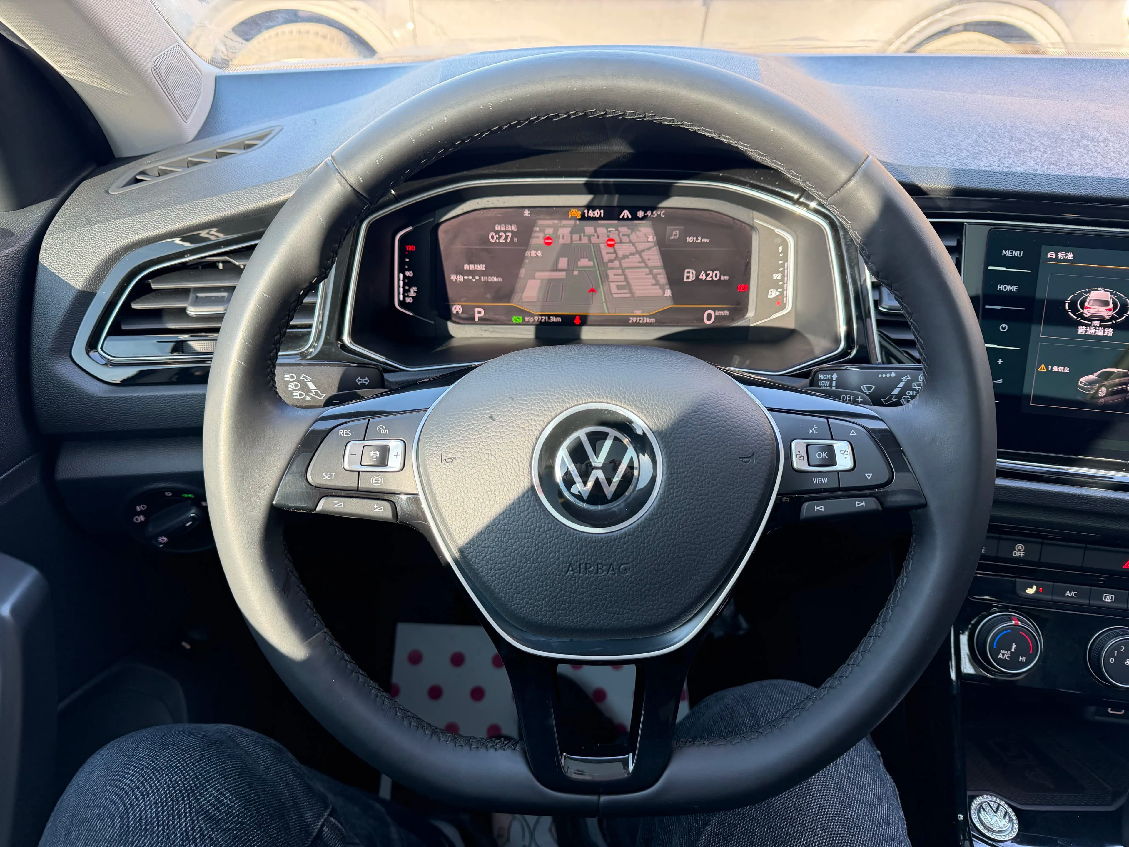 Volkswagen T-Roc 2022 г. 29003 км. — фото 16