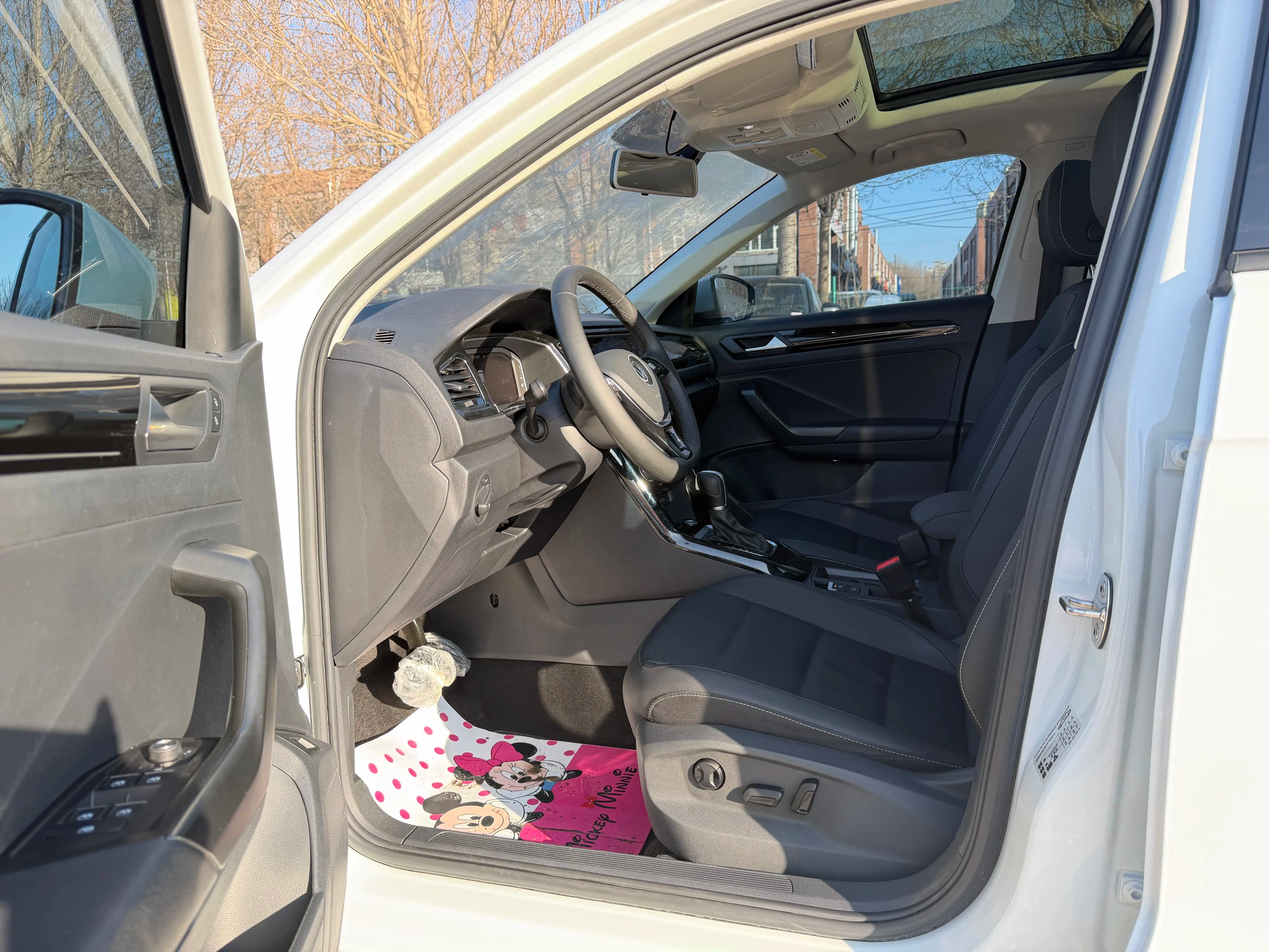 Volkswagen T-Roc 2022 г. 29003 км. — фото 18