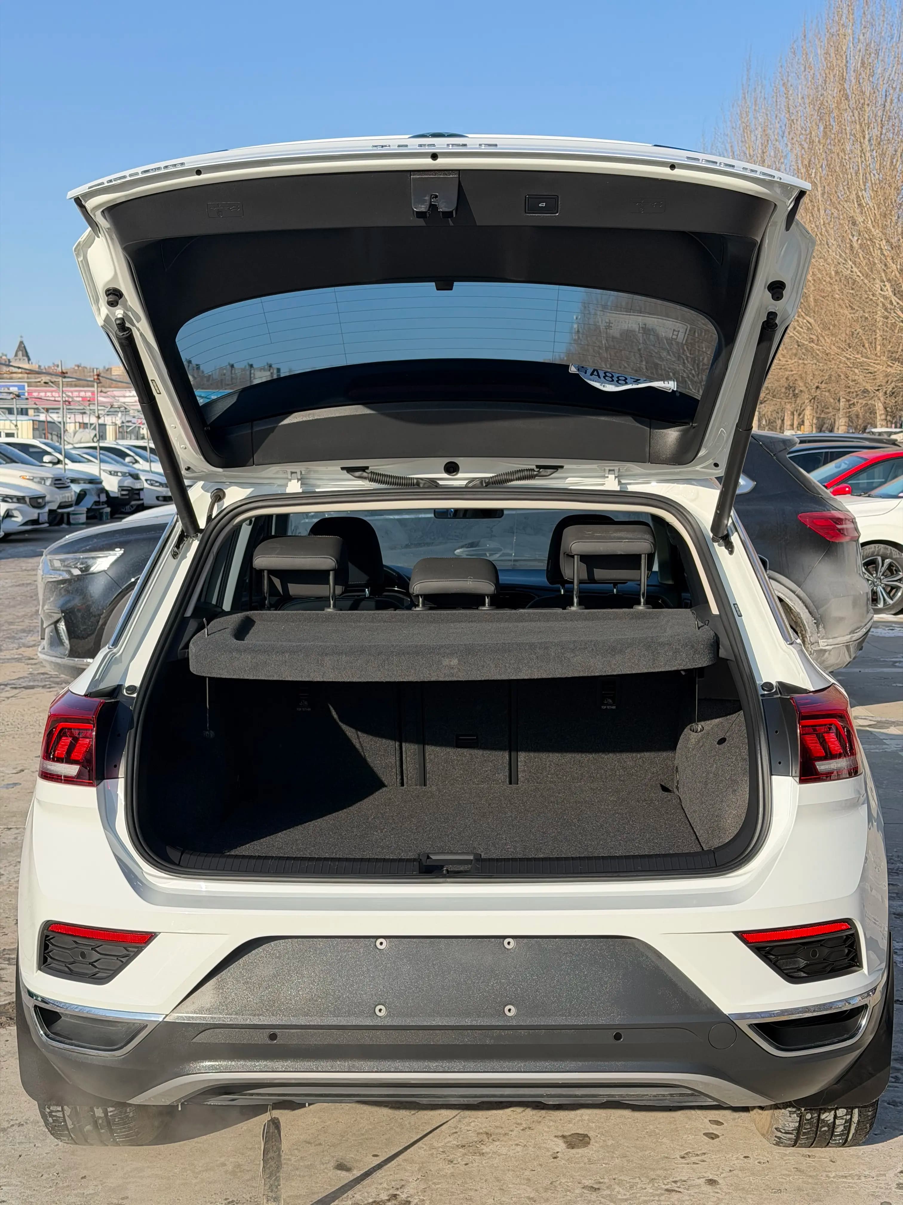 Volkswagen T-Roc 2022 г. 29003 км. — фото 7