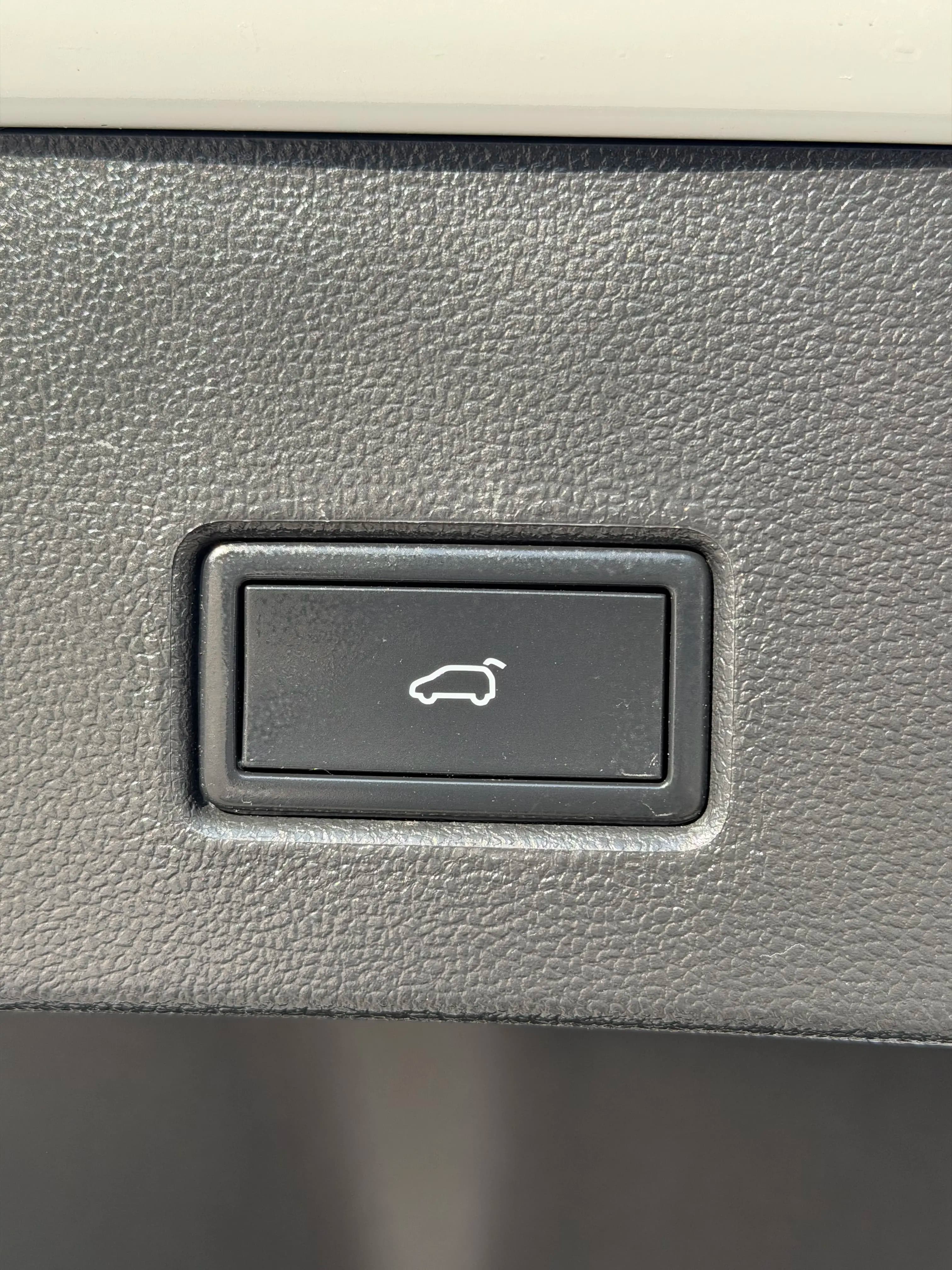 Volkswagen T-Roc 2022 г. 29003 км. — фото 8