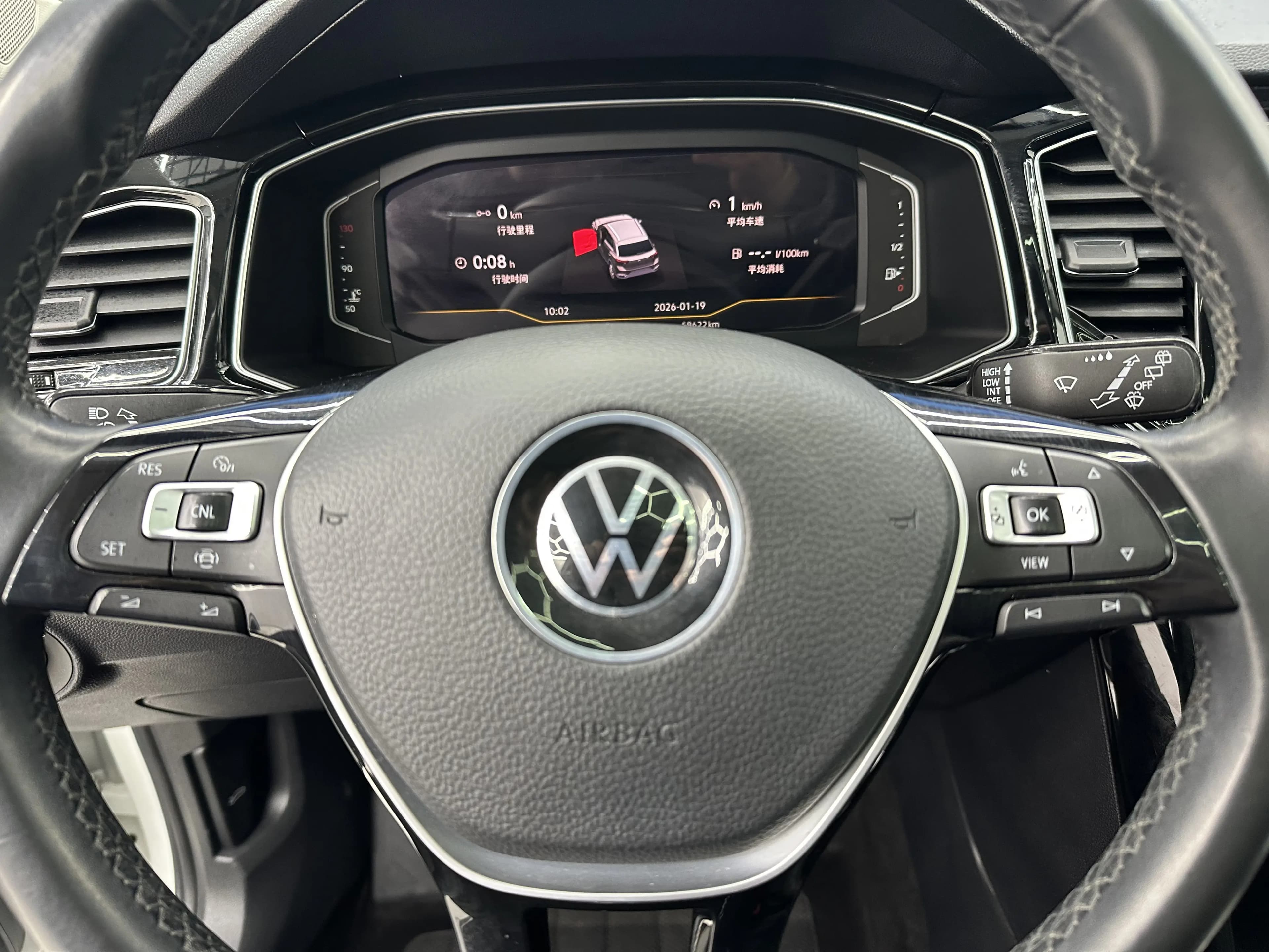 Volkswagen T-Roc 2023 г. 58004 км. — фото 11