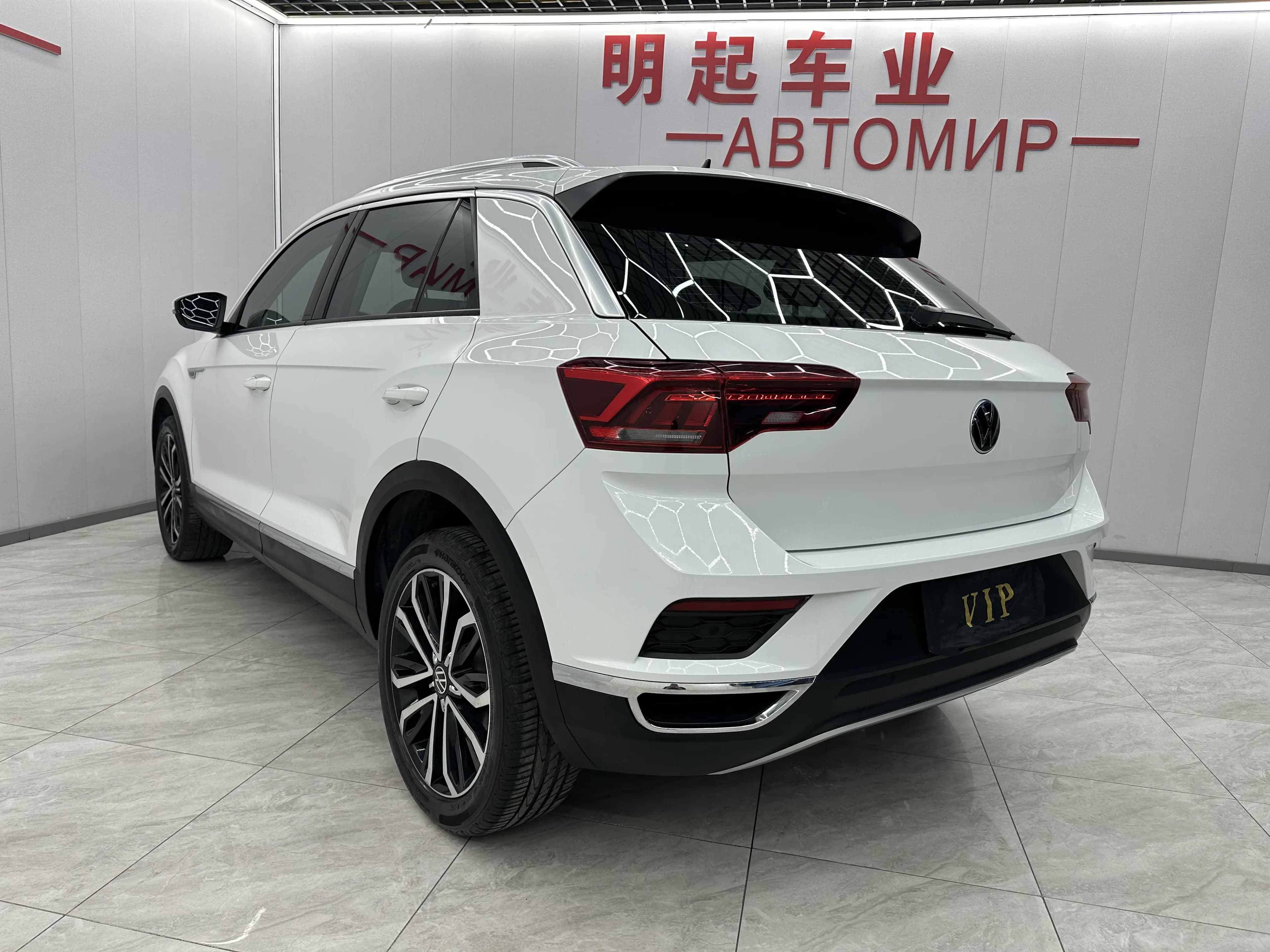 Volkswagen T-Roc 2023 г. 58004 км. — фото 4