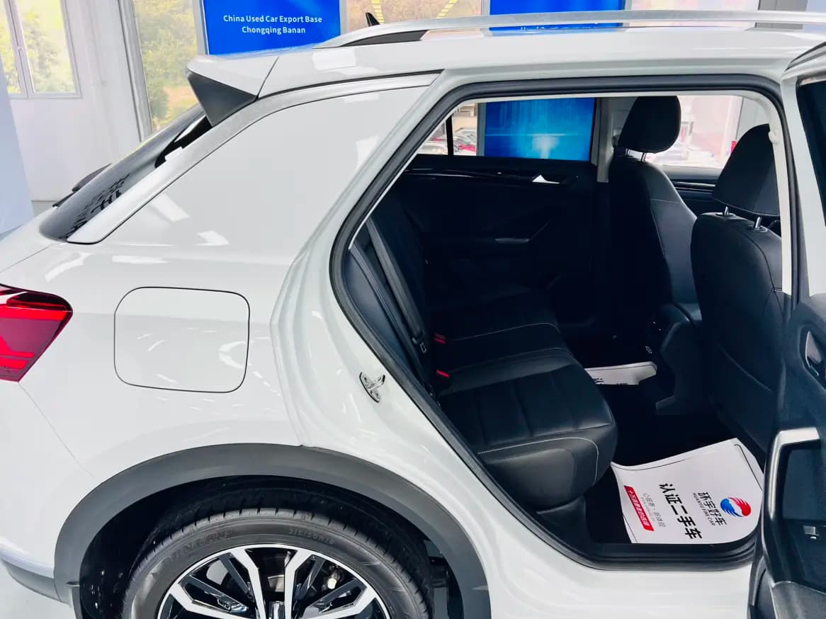 Volkswagen T-Roc 2023 г. 29005 км. — фото 14