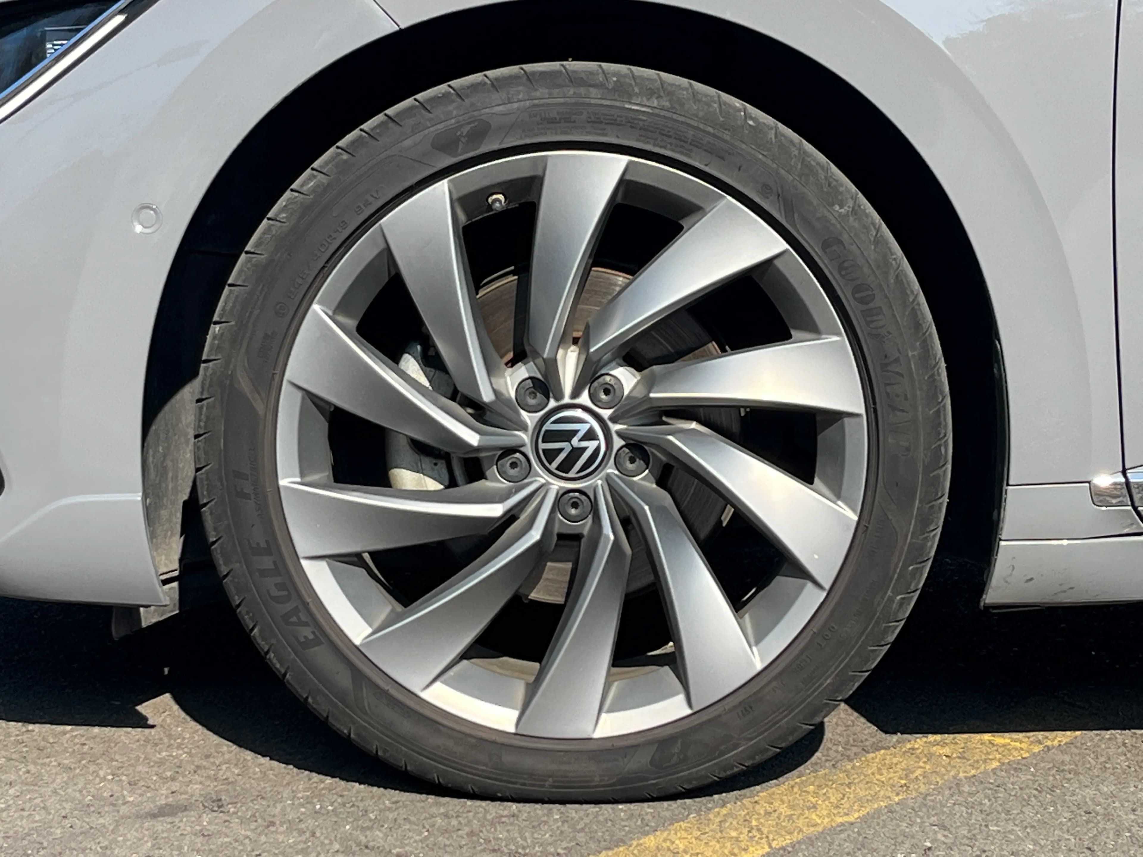 Volkswagen Arteon 2022 г. 82109 км. — фото 10