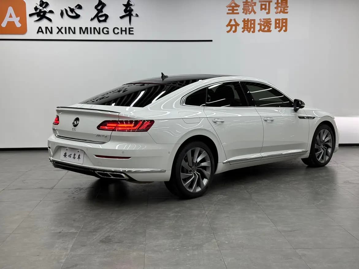 Volkswagen Arteon 2023 г. 60110 км. — фото 4