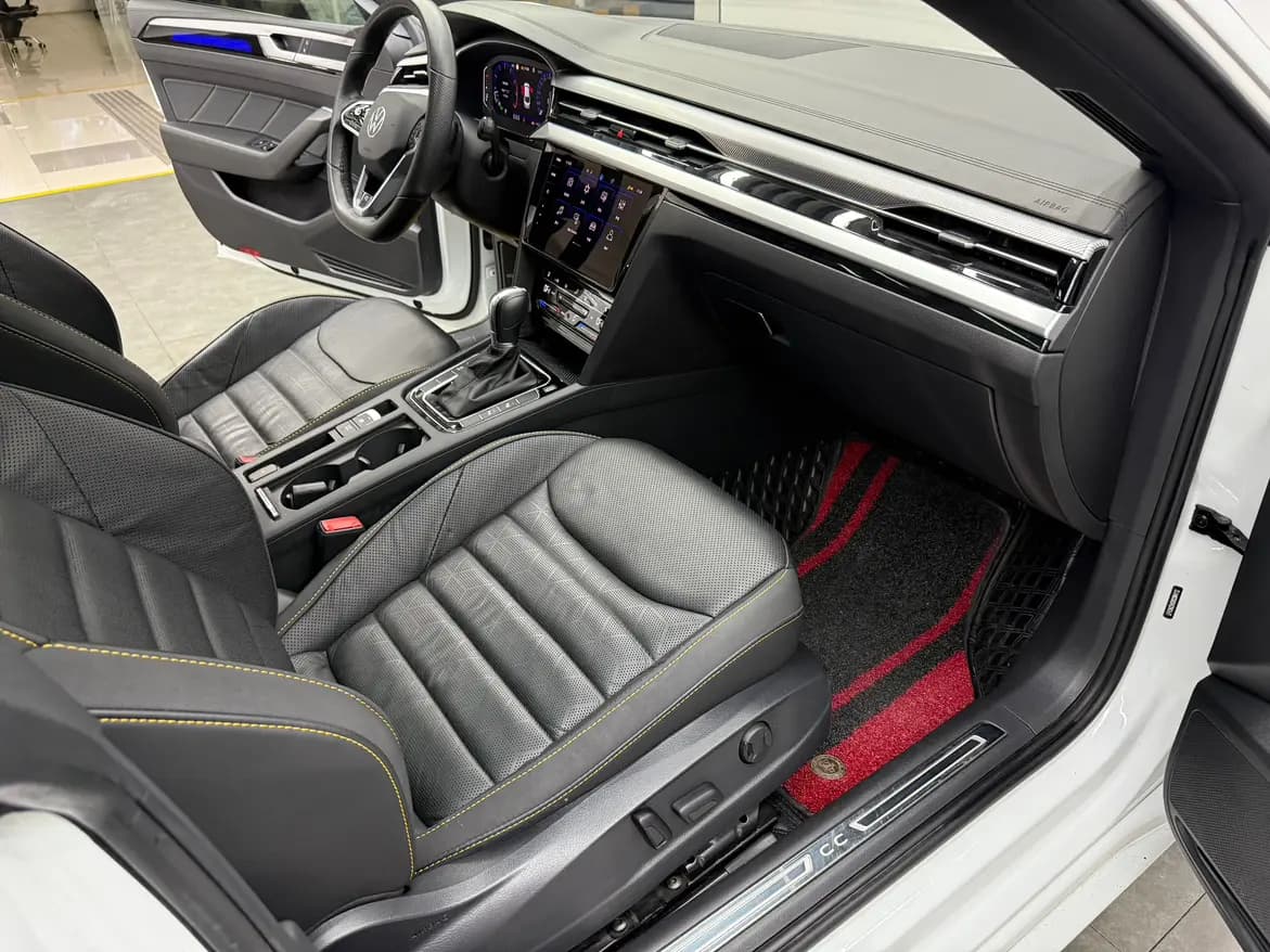 Volkswagen Arteon 2023 г. 60110 км. — фото 6
