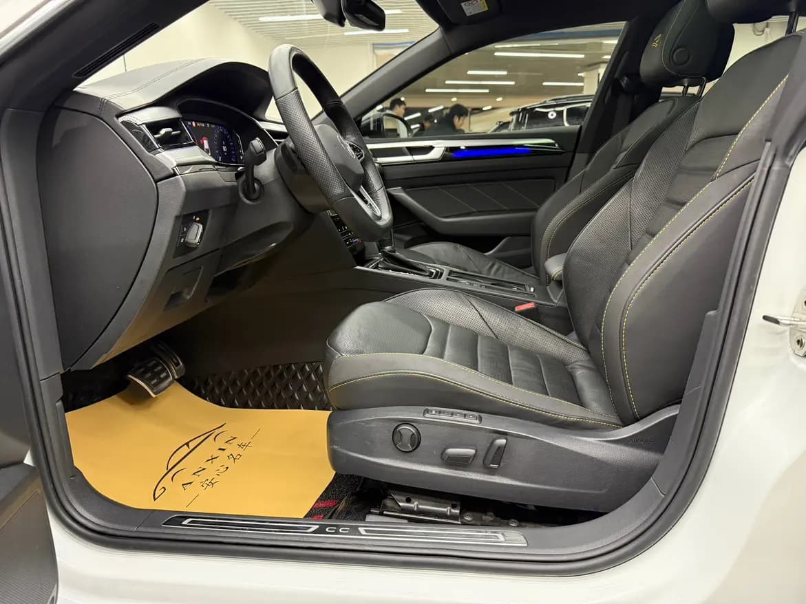 Volkswagen Arteon 2023 г. 60110 км. — фото 10