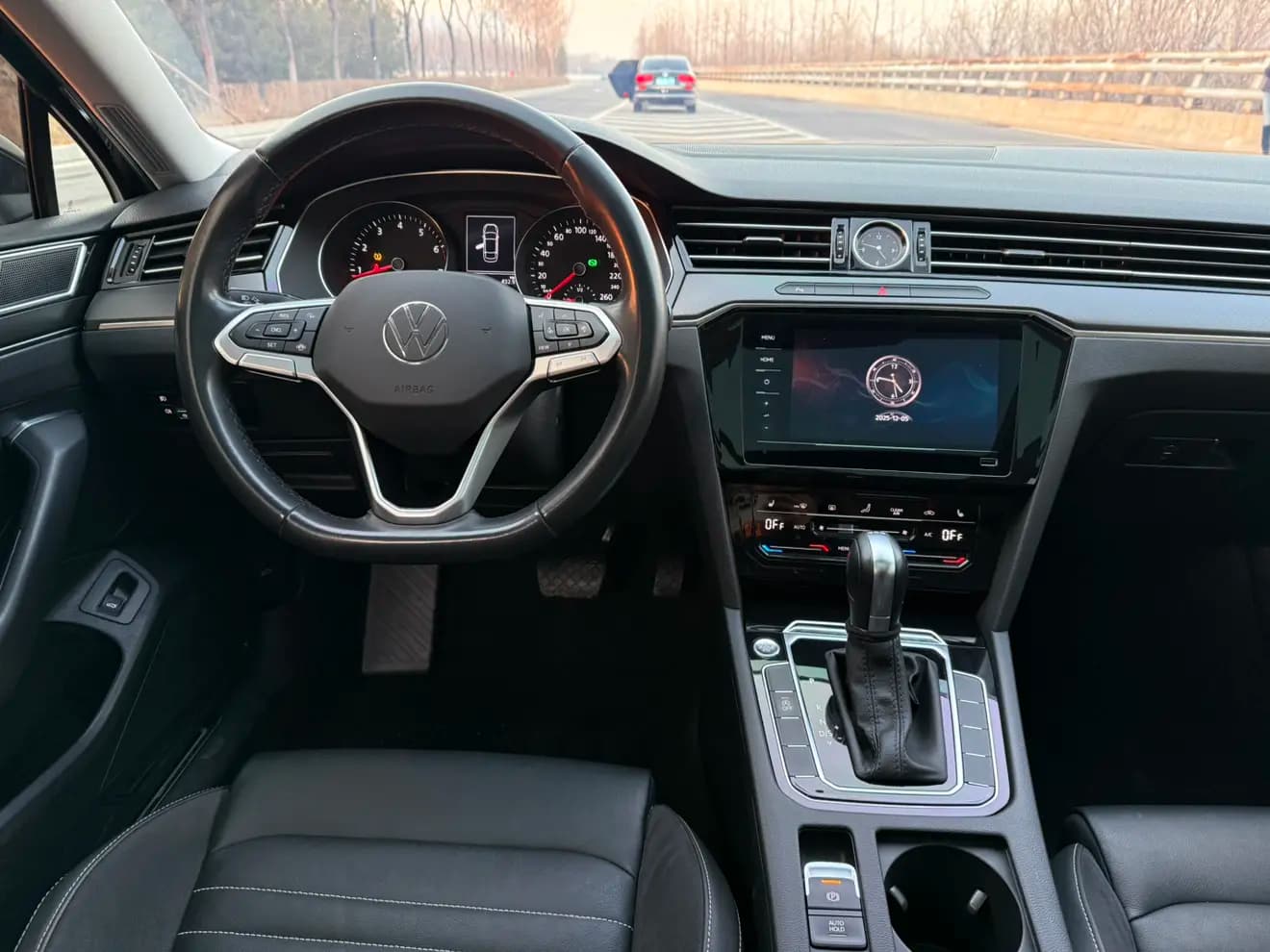 Volkswagen Magotan 2021 г. 40000 км. — фото 13