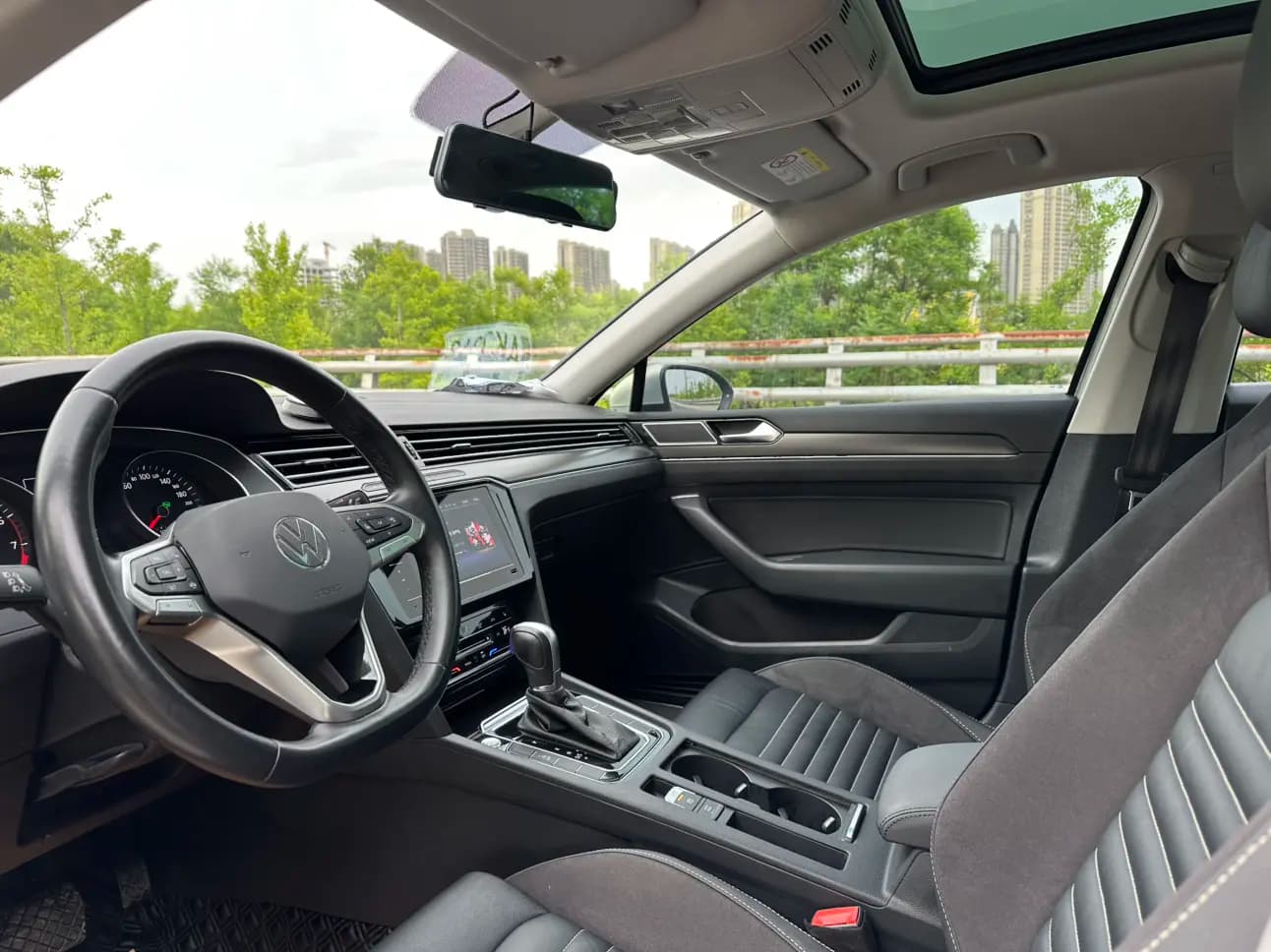 Volkswagen Magotan 2021 г. 60000 км. — фото 17