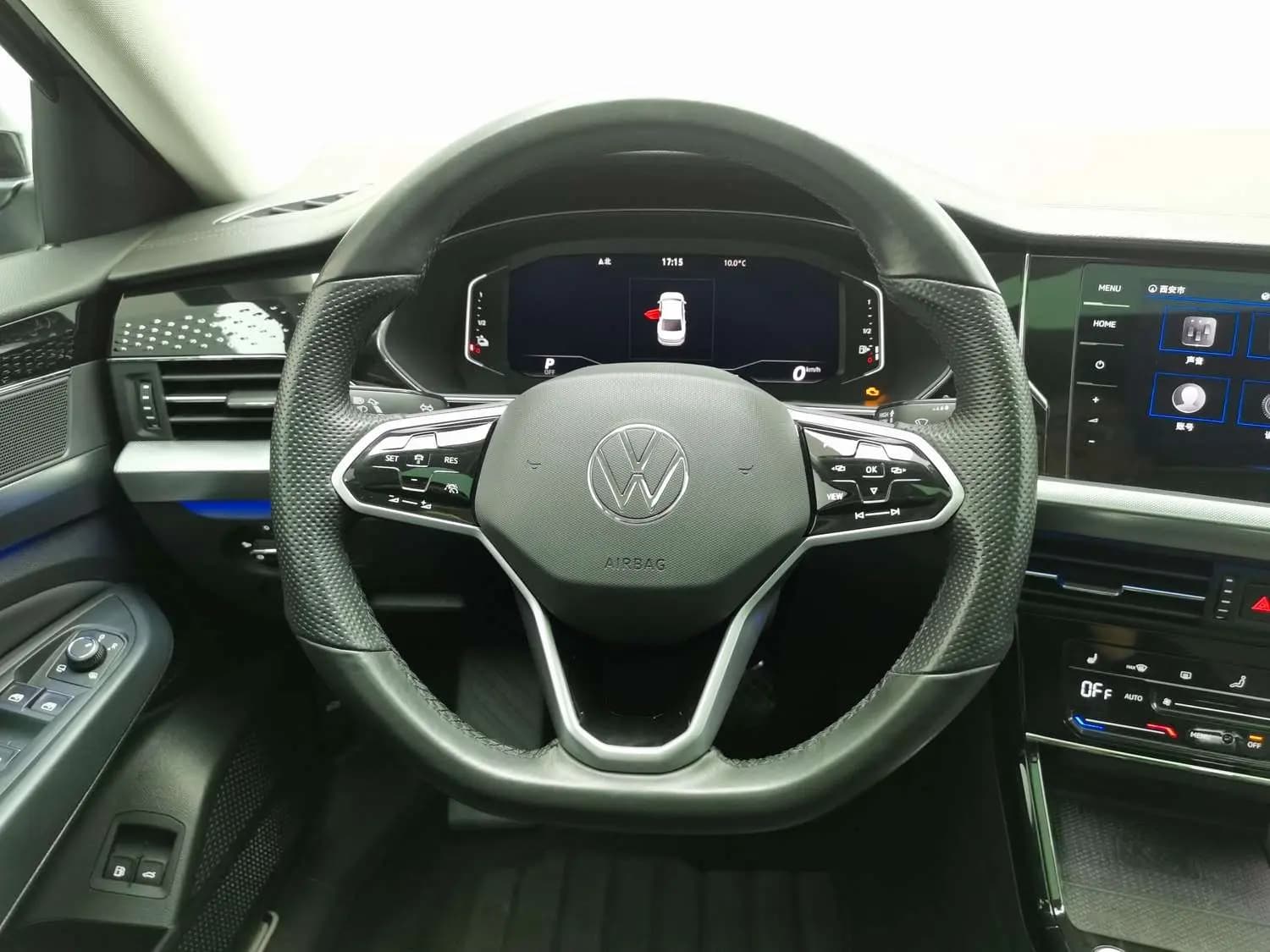 Volkswagen Passat PHEV 2023 г. 29513 км. — фото 11