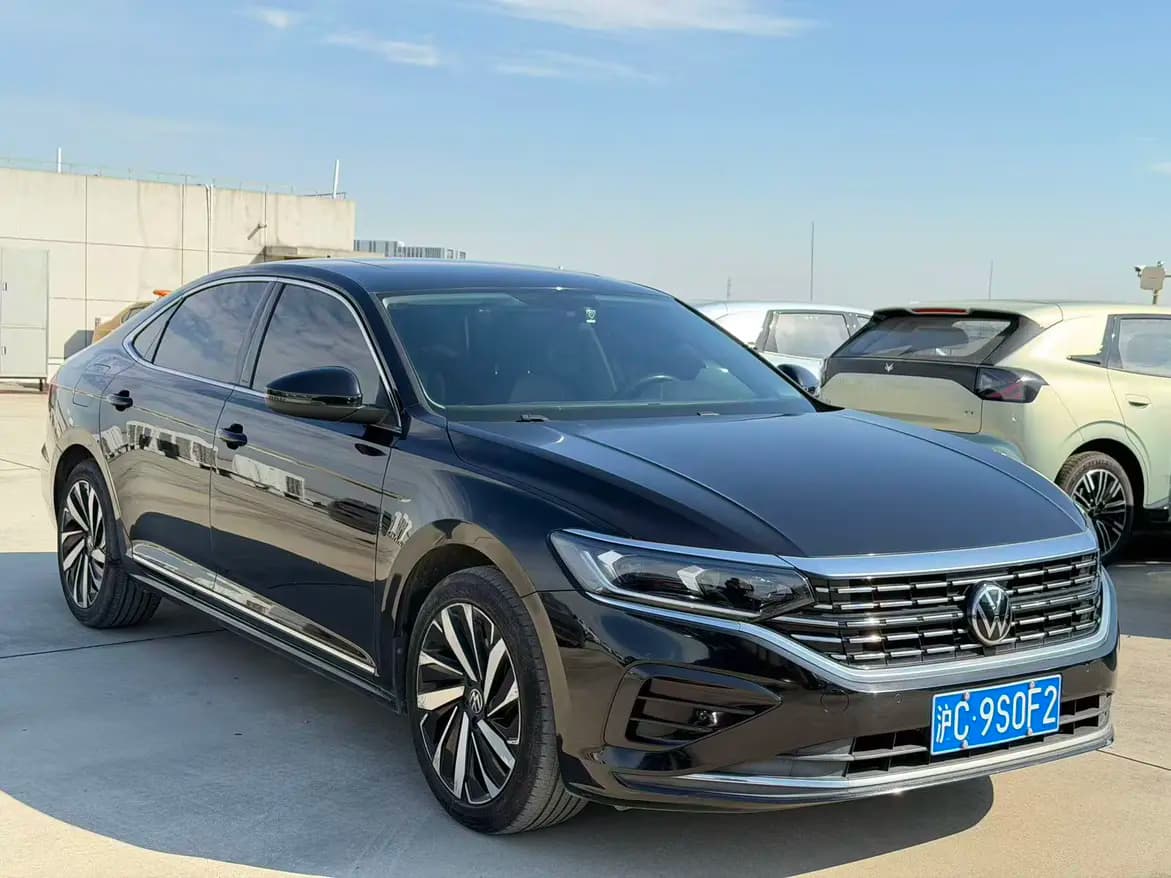 Volkswagen Passat 2022 г. 19021 км. — фото 3