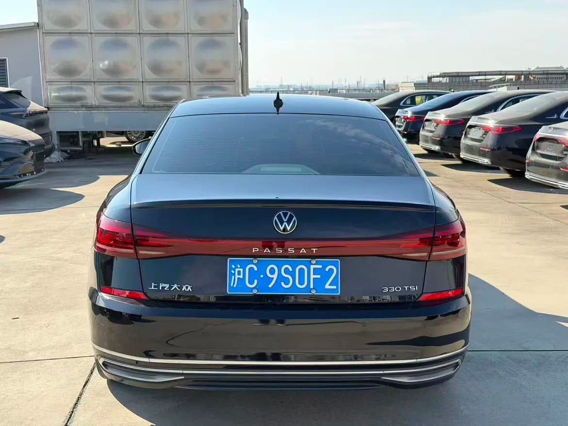 Volkswagen Passat 2022 г. 19021 км. — фото 5