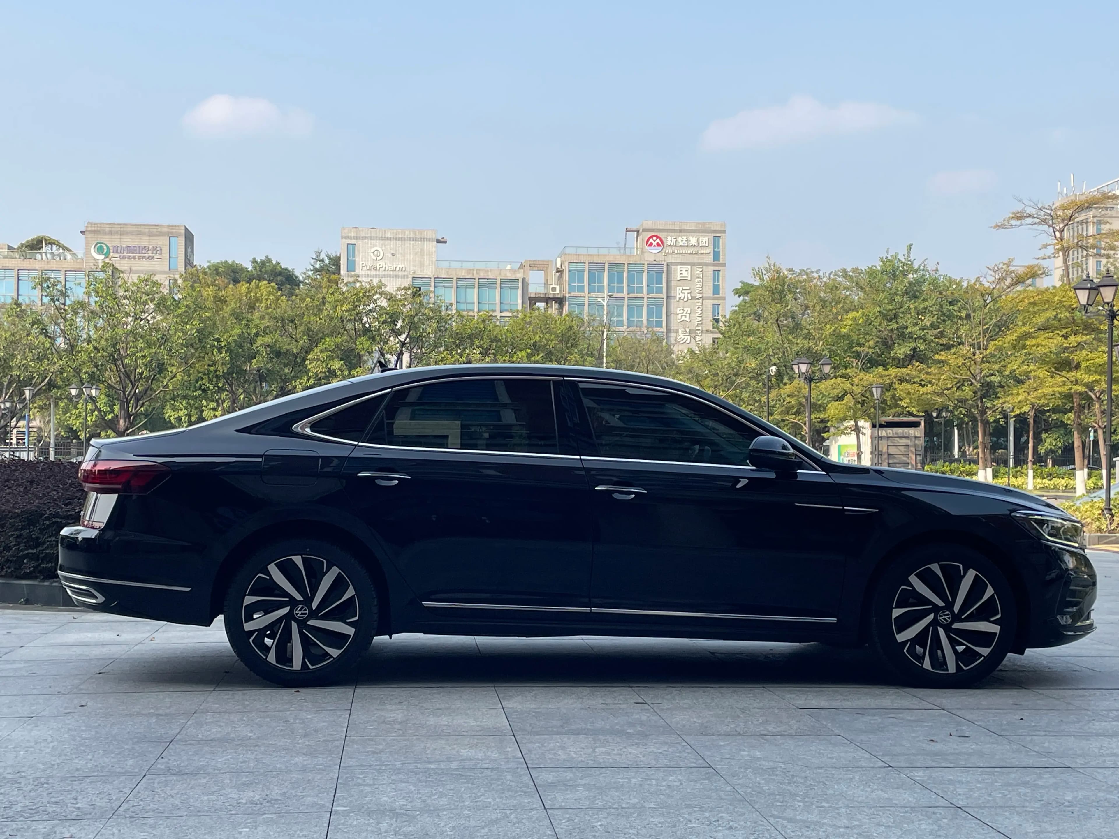 Volkswagen Passat 2022 г. 53022 км. — фото 5