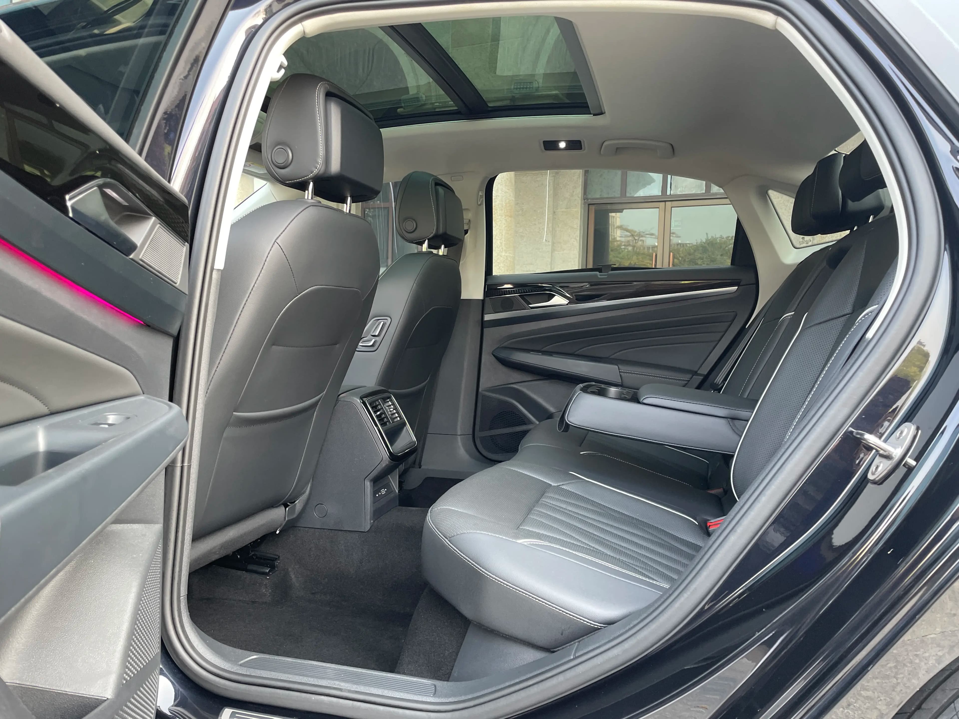 Volkswagen Passat 2022 г. 53022 км. — фото 9
