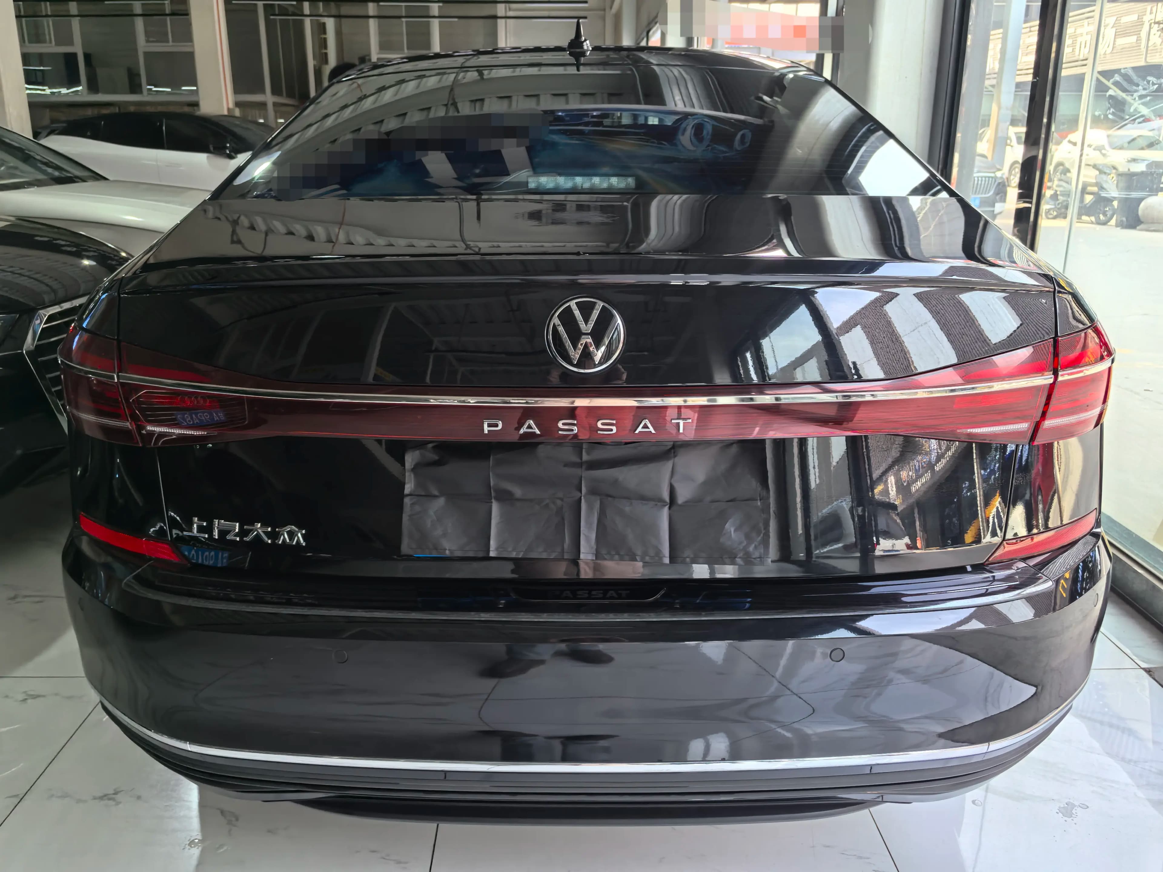 Volkswagen Passat 2024 г. 6025 км. — фото 5