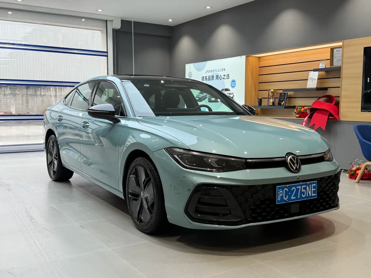Volkswagen Passat 2024 г. 29027 км. — фото 3