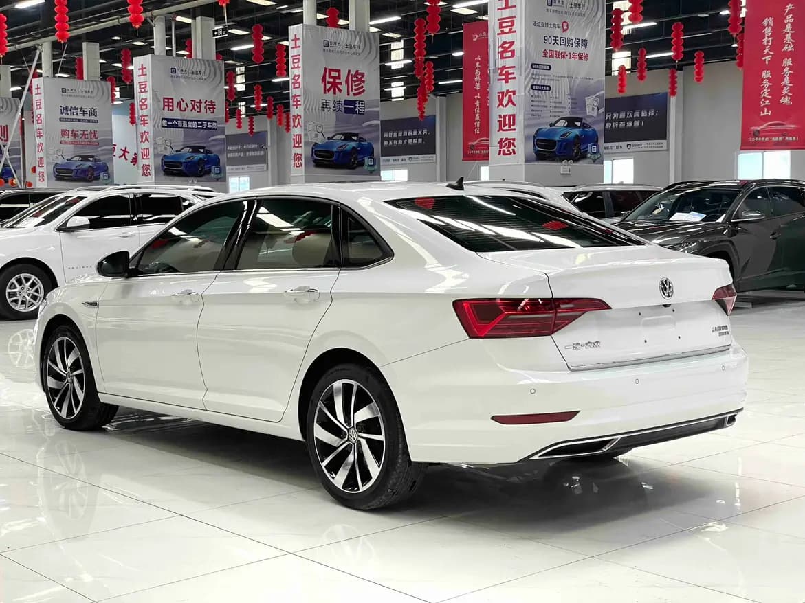 Volkswagen Sagitar 2022 г. 28523 км. — фото 4