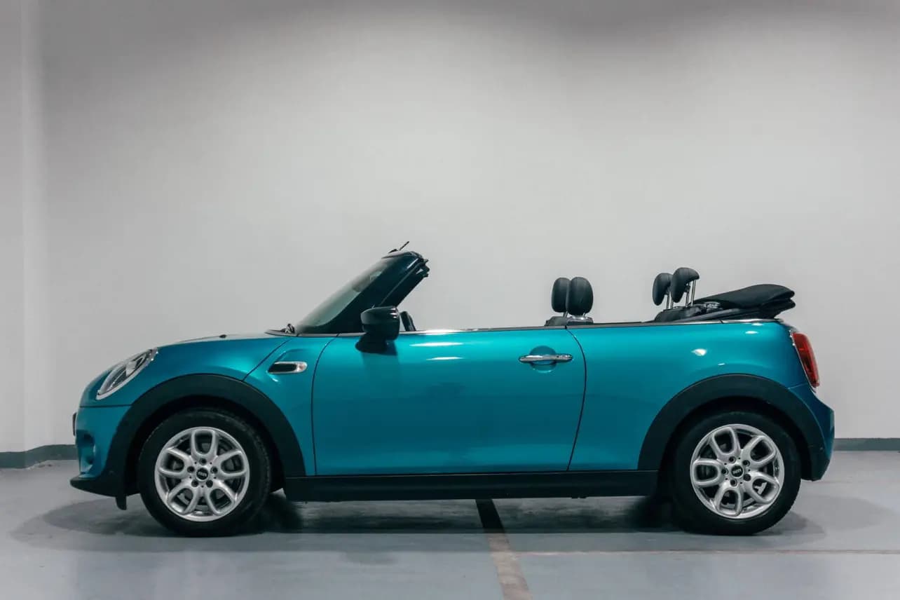 MINI  2021 г. 56000 км. — фото 3