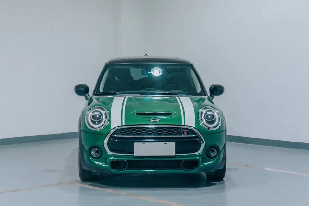 MINI  2021 г. 27000 км. — фото 2