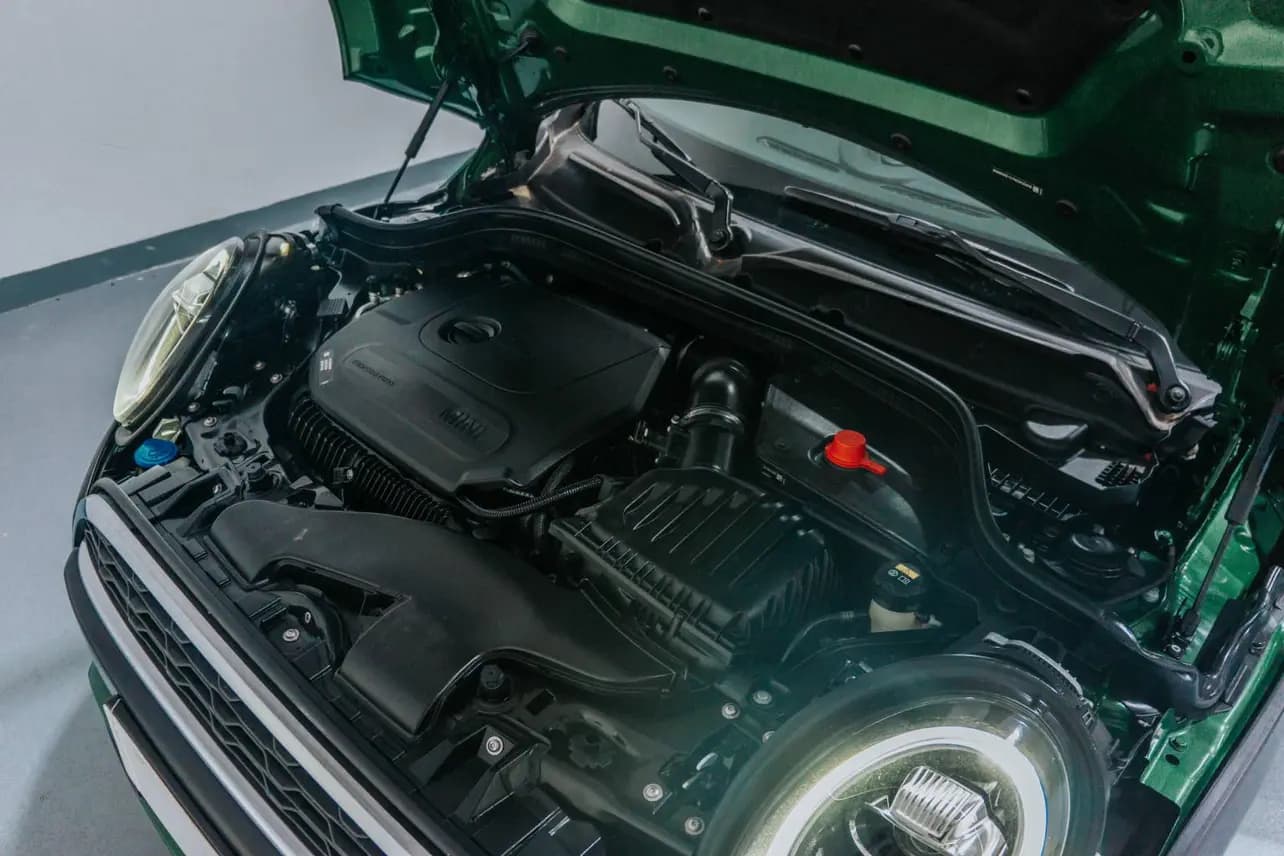 MINI  2021 г. 27000 км. — фото 6