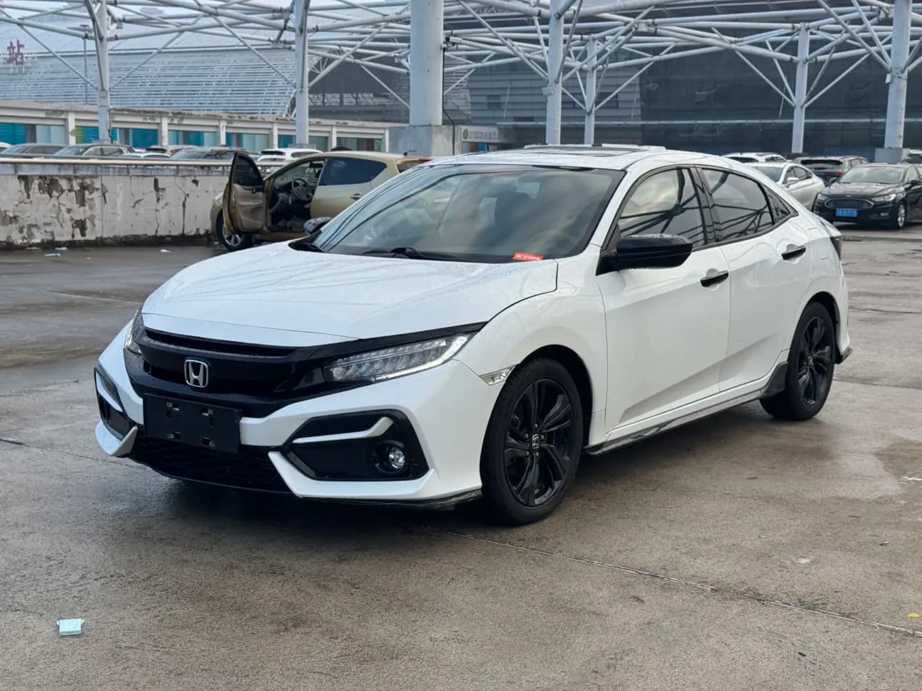 Honda Civic 2022 г. 75008 км.